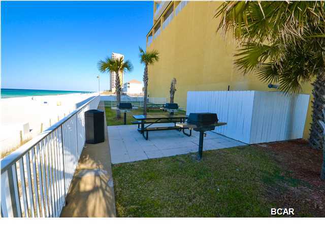 Tropic Winds - Residential