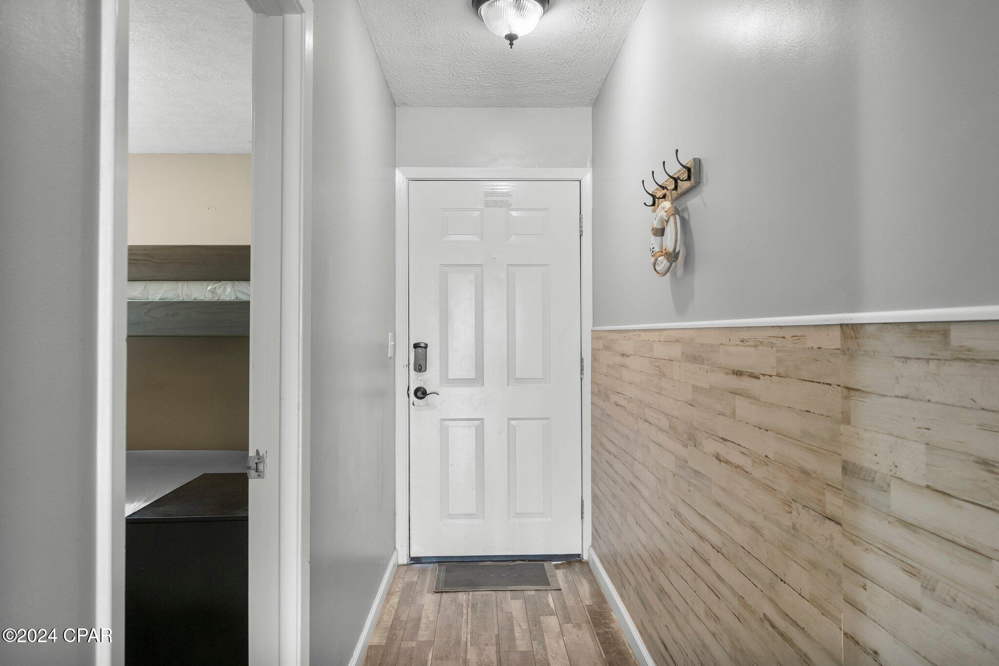 Lullwater Beach - Residential