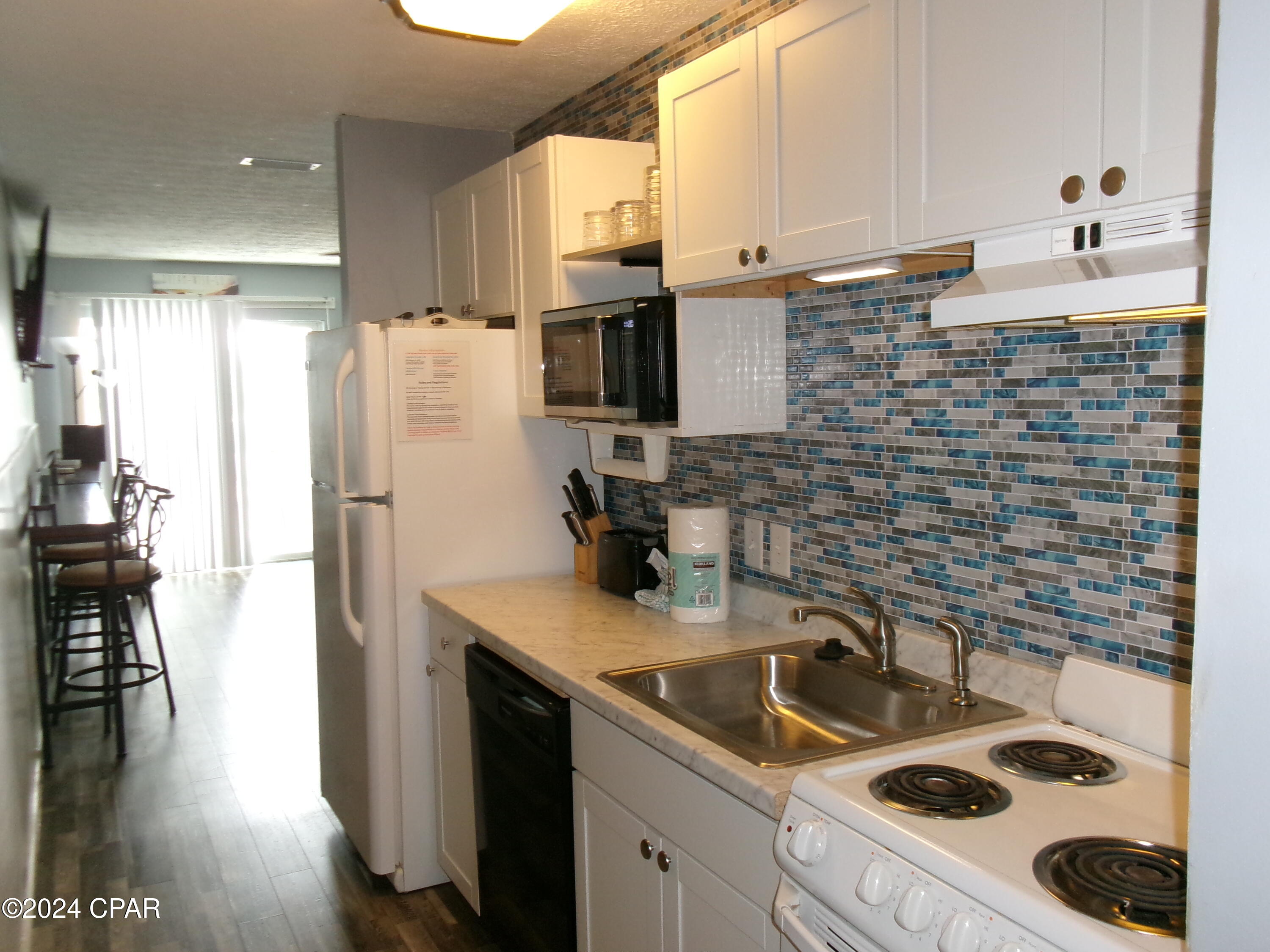 Lullwater Beach - Residential