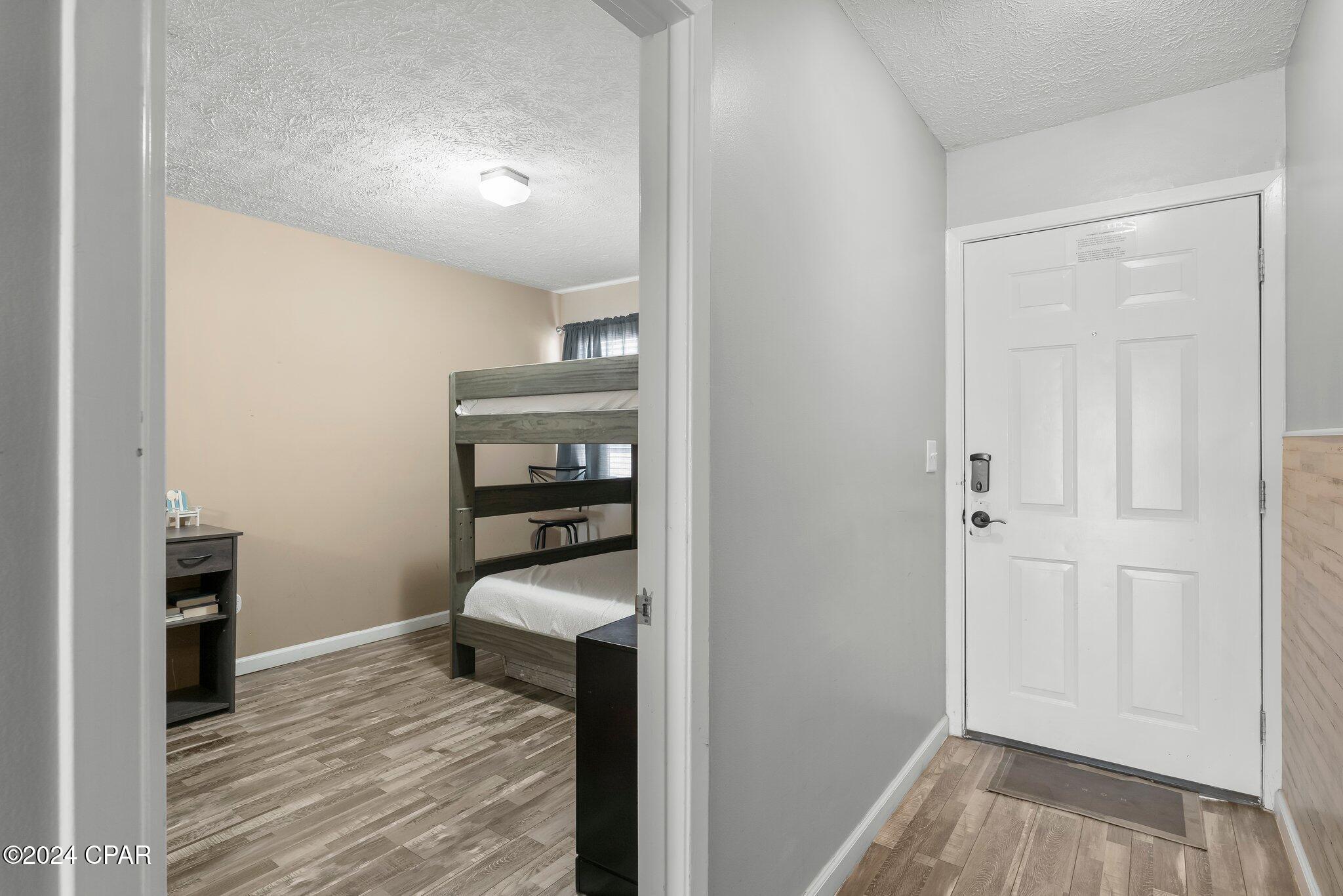 Lullwater Beach - Residential