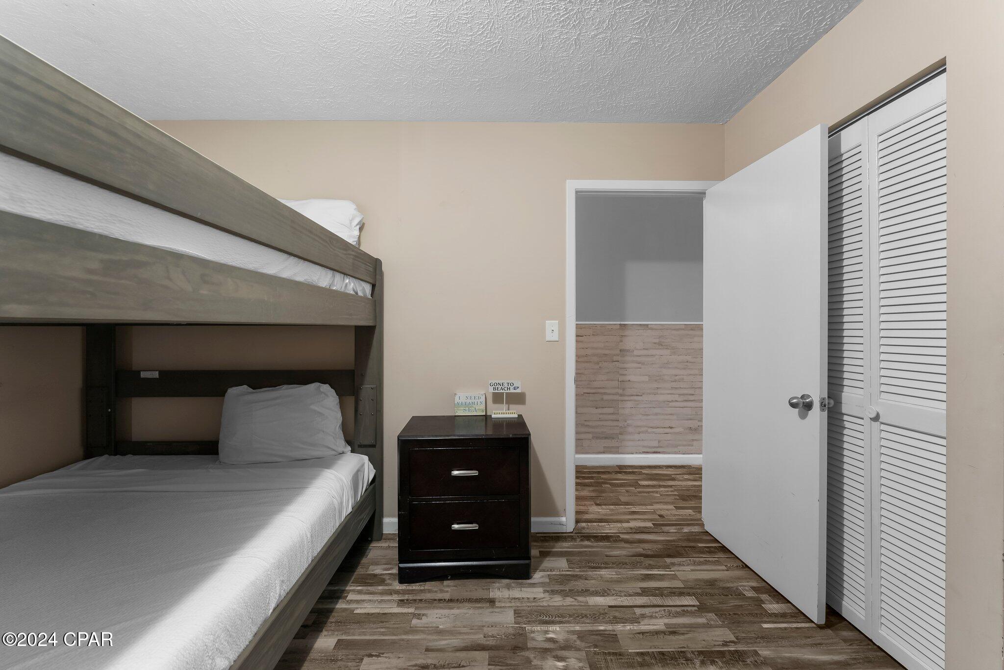 Lullwater Beach - Residential