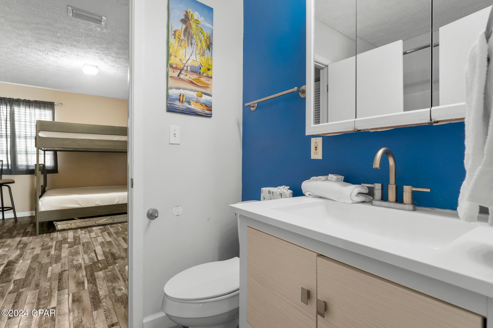 Lullwater Beach - Residential