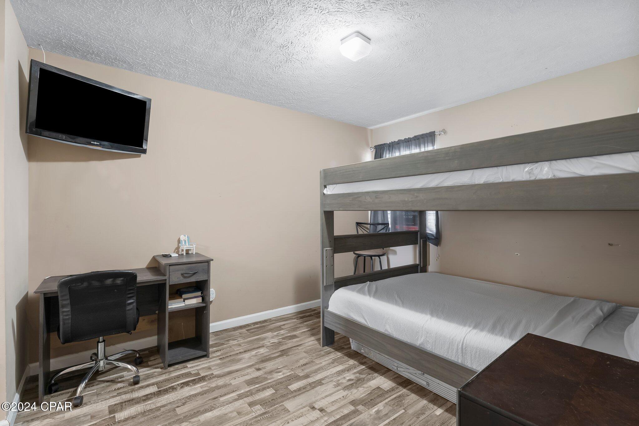 Lullwater Beach - Residential