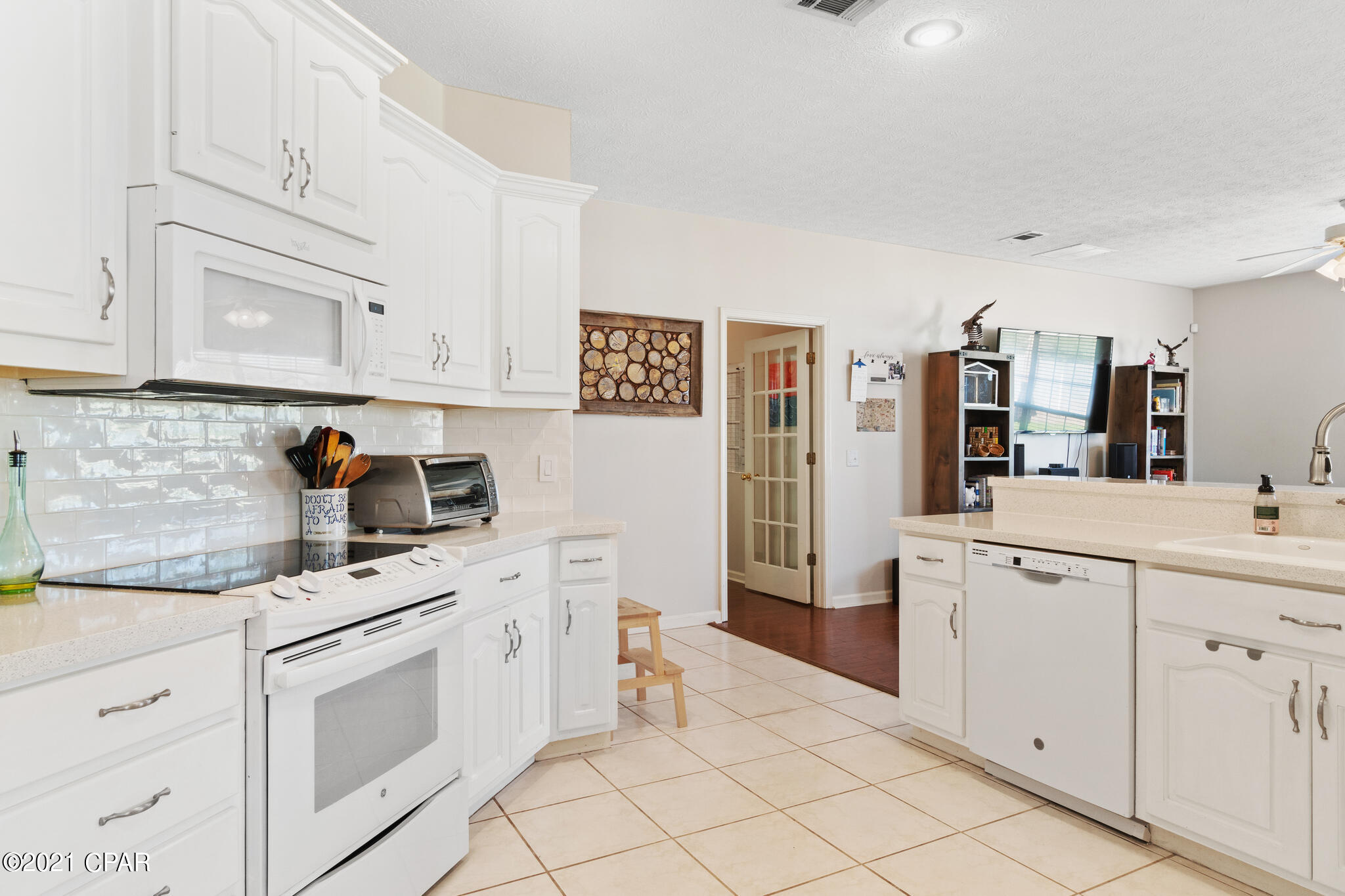 Mowat Highlands Ph X - Residential