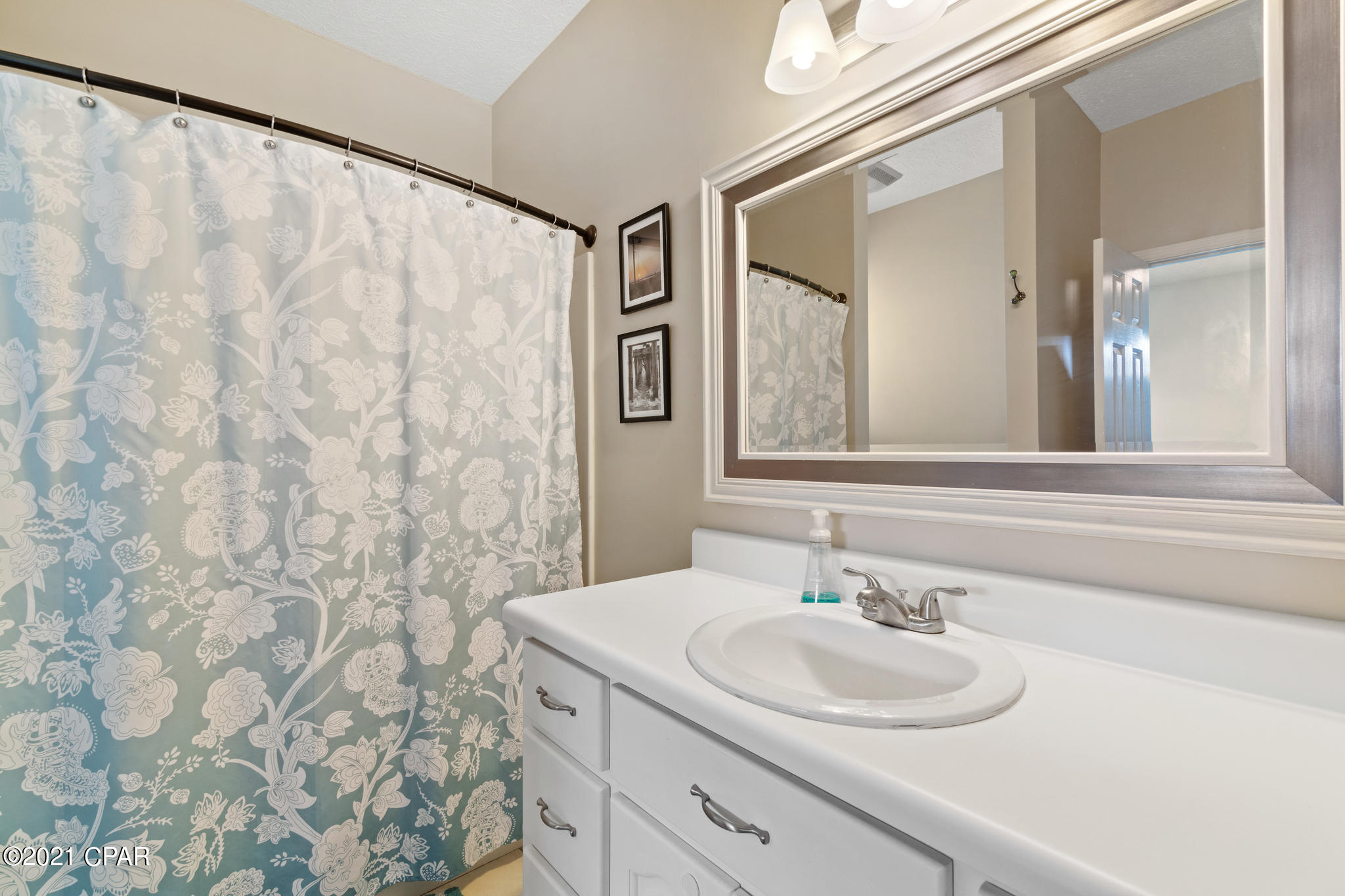 Mowat Highlands Ph X - Residential