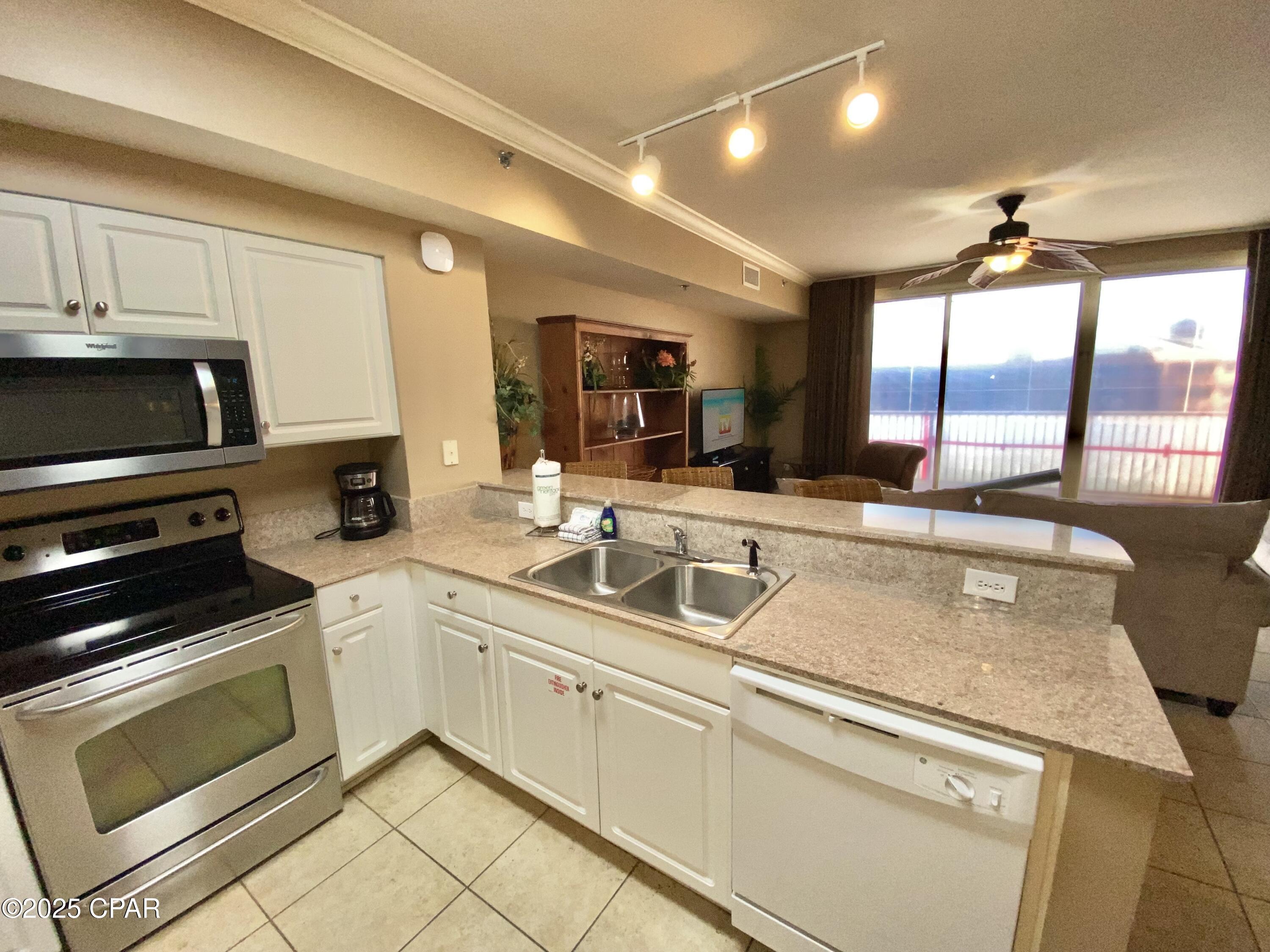 Shores Of Panama Phase II - Residential