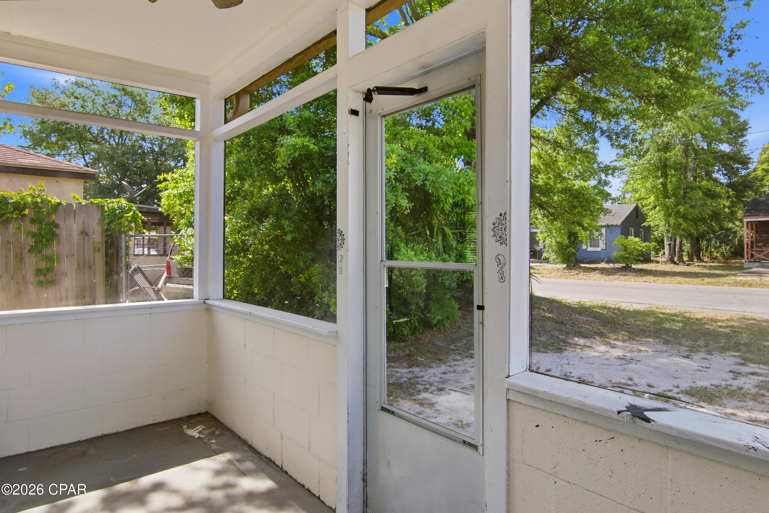 Lincoln Park - Residential