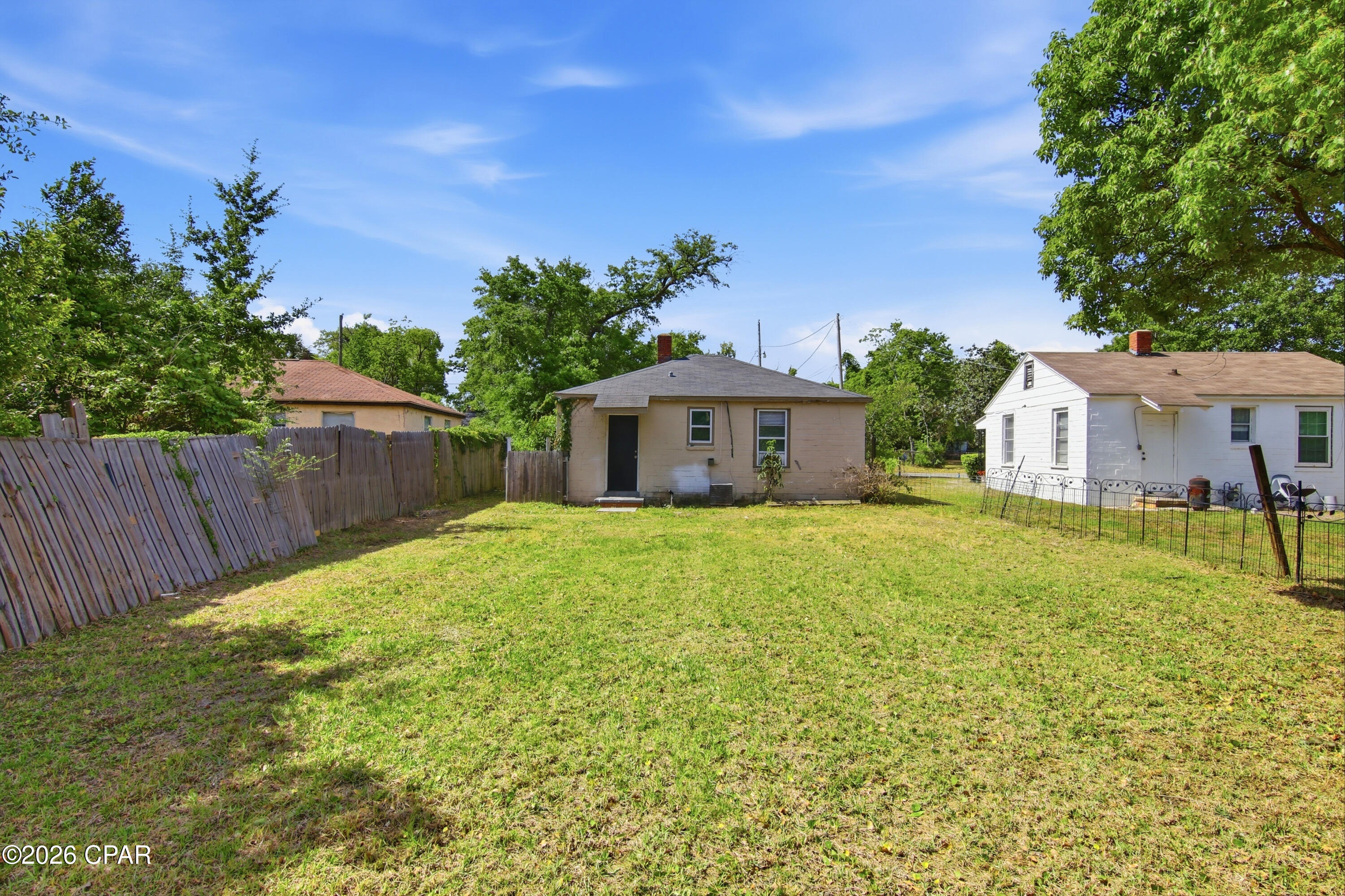 Lincoln Park - Residential
