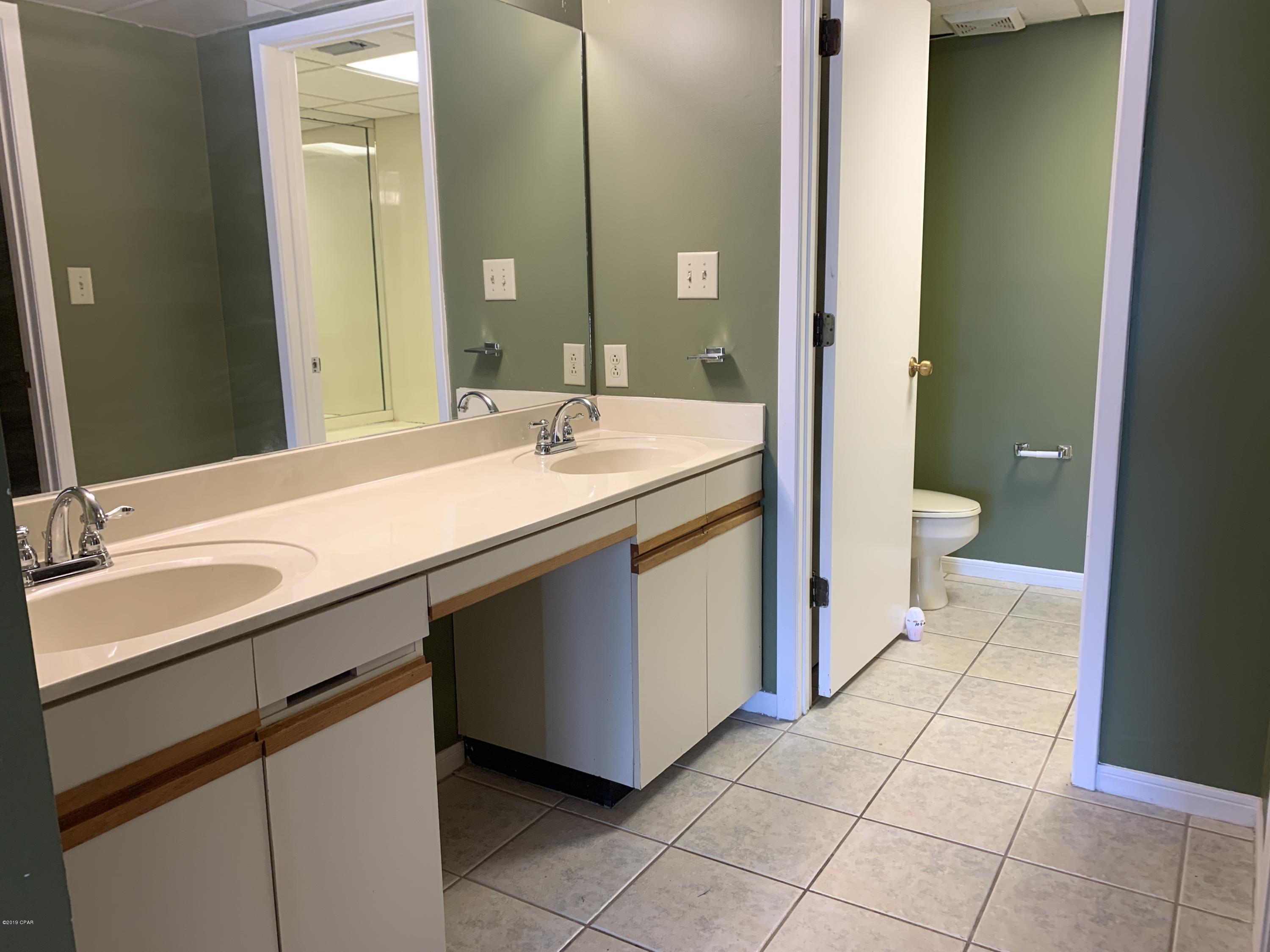 Edgewater Golf Villas II-B - Residential