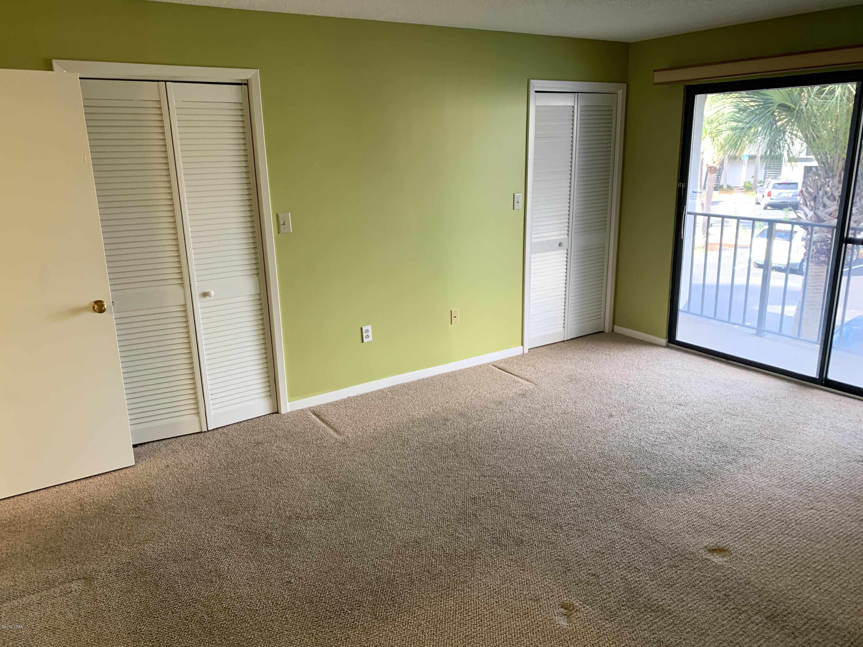 Edgewater Golf Villas II-B - Residential