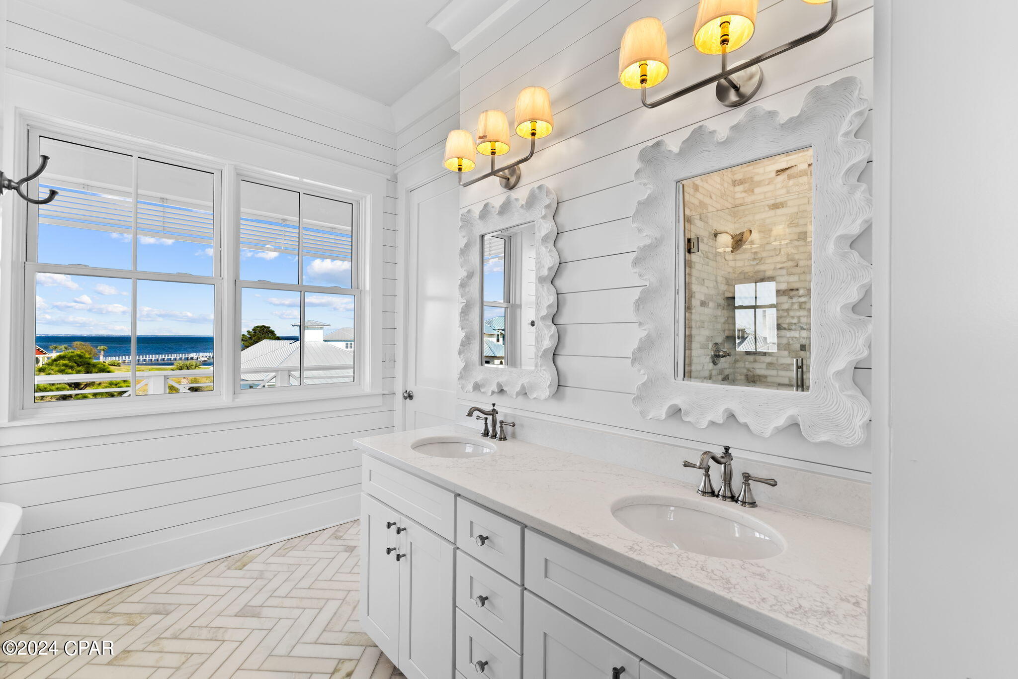 Ovation - Residential