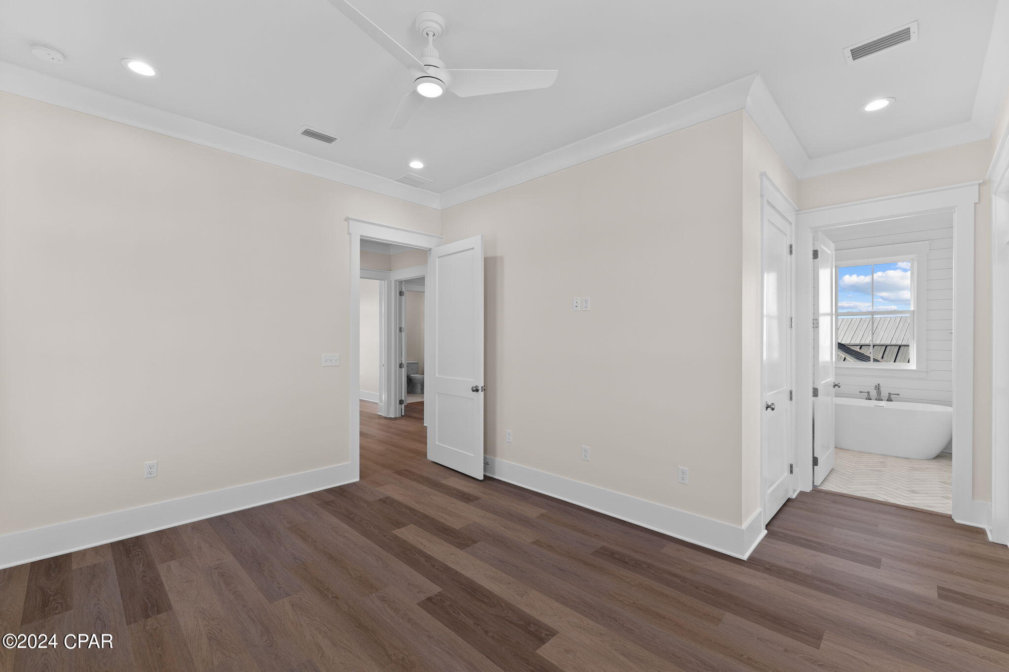 Ovation - Residential