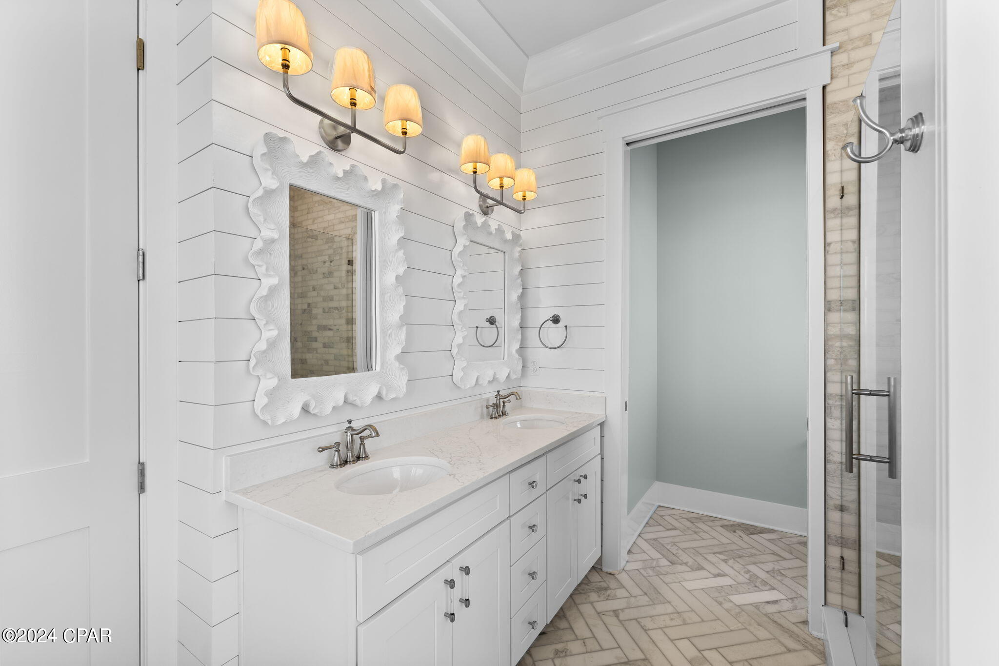 Ovation - Residential