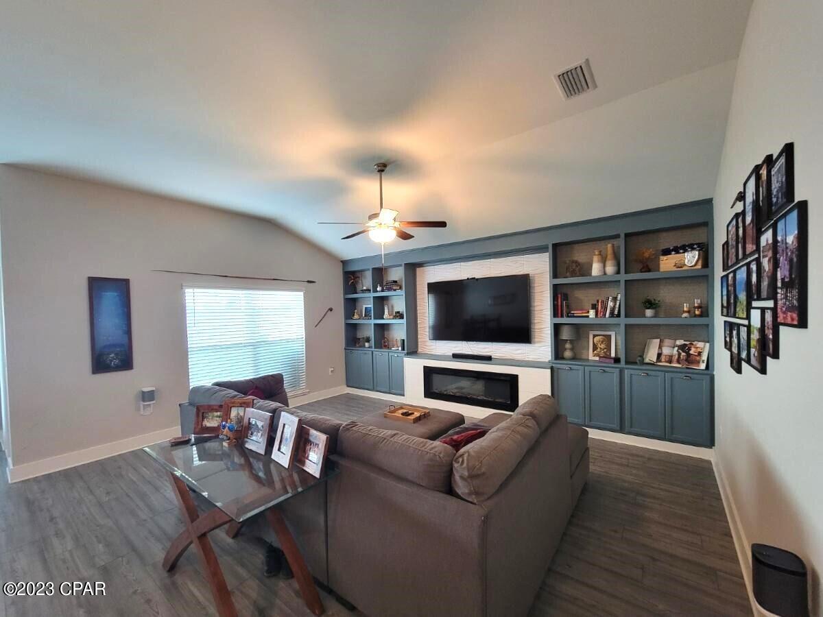 Park Place Phase 1 - Residential Lease