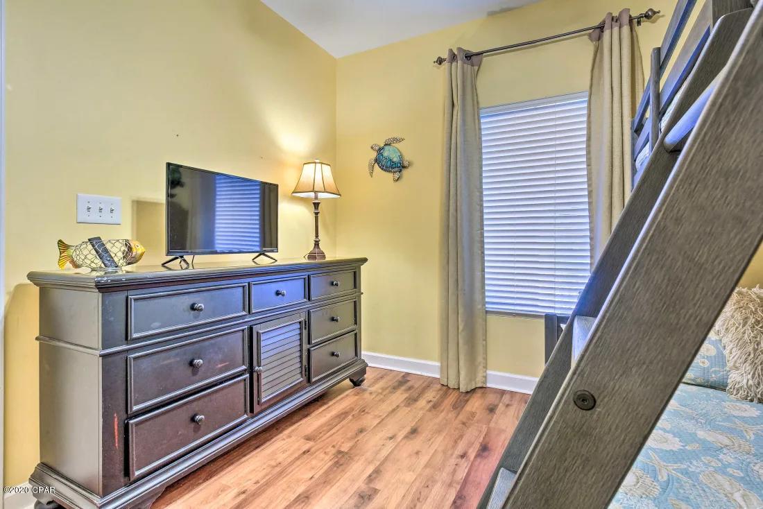 Splash Condo - Residential