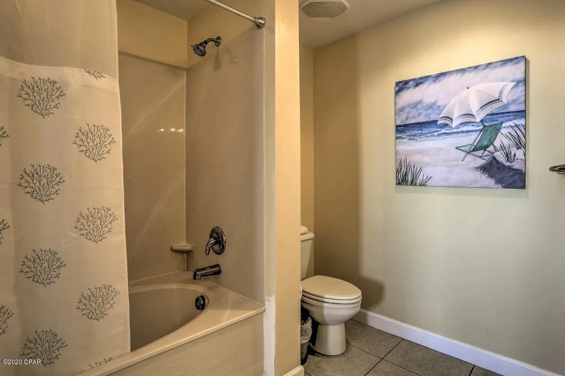 Splash Condo - Residential