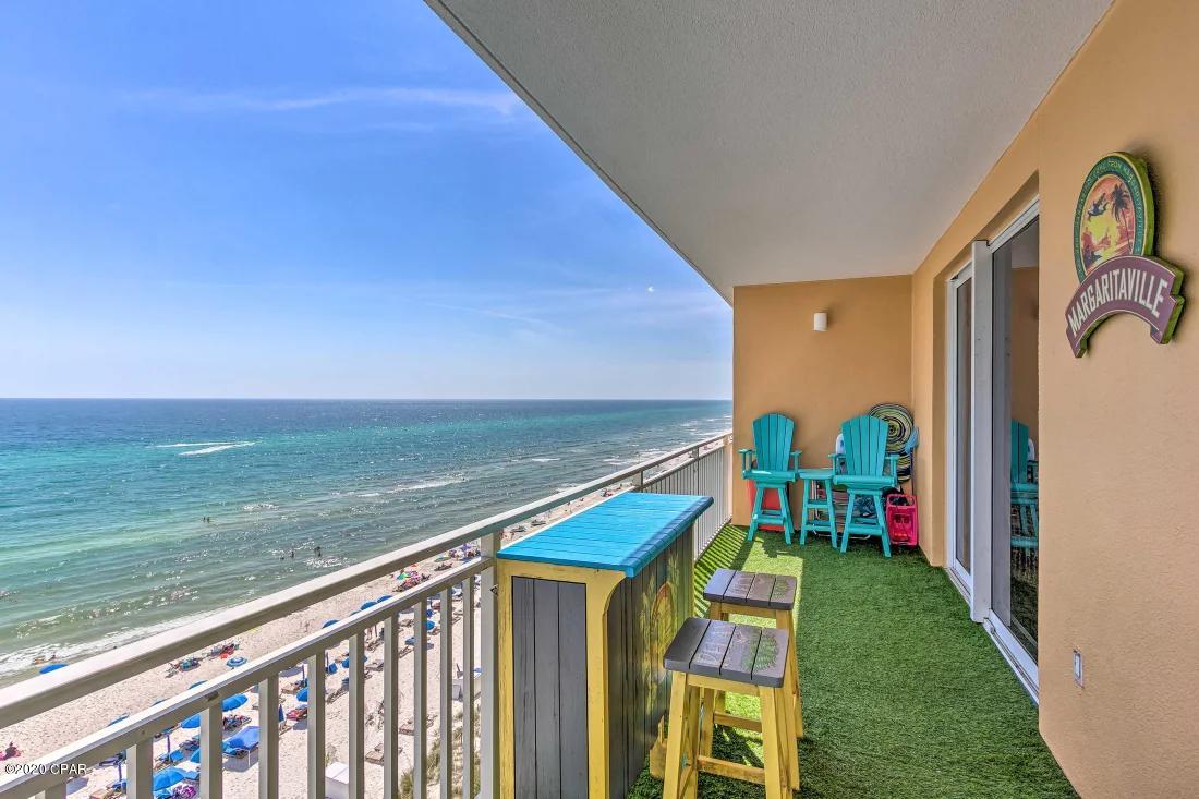 Splash Condo - Residential