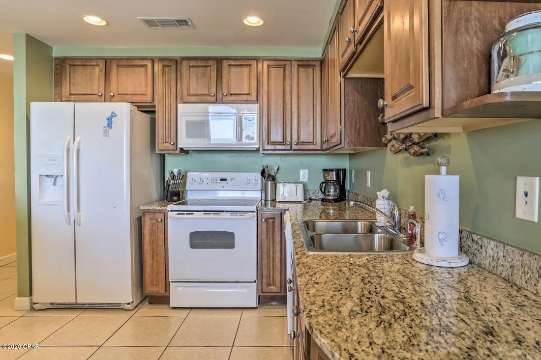 Splash Condo - Residential