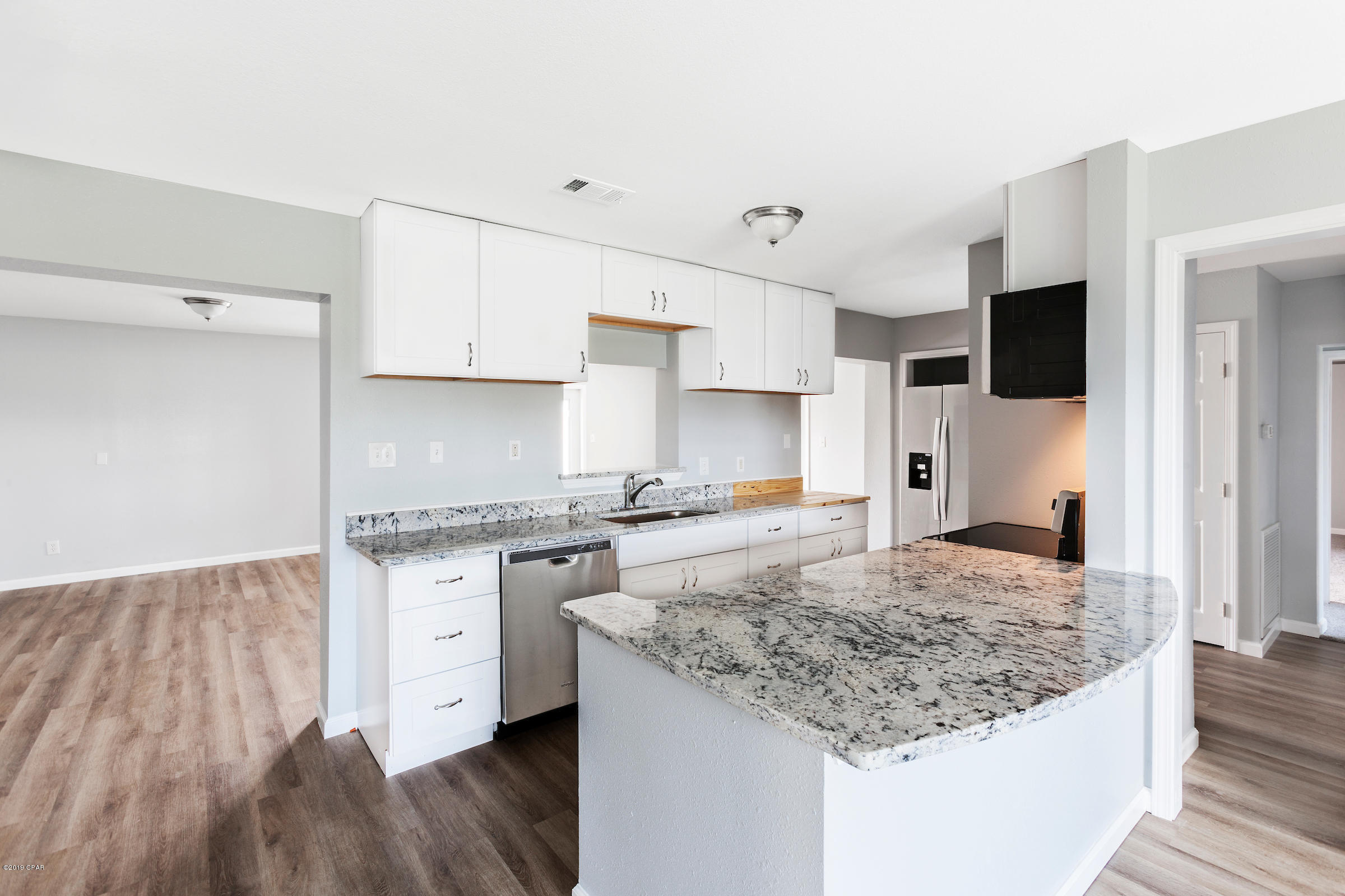 Hentz 1st Add Unit B - Residential