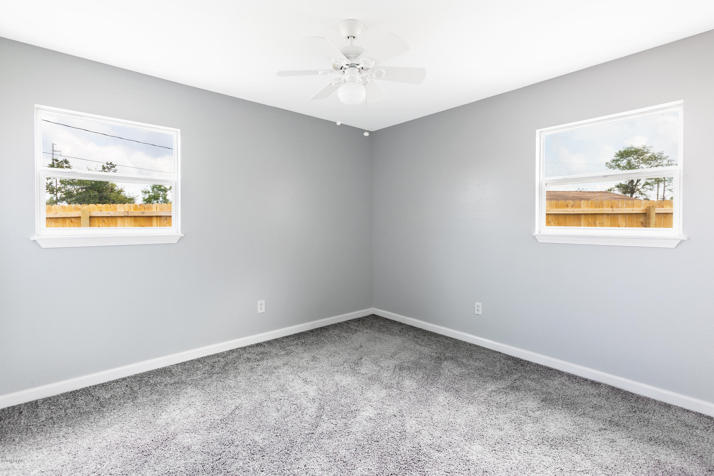 Hentz 1st Add Unit B - Residential