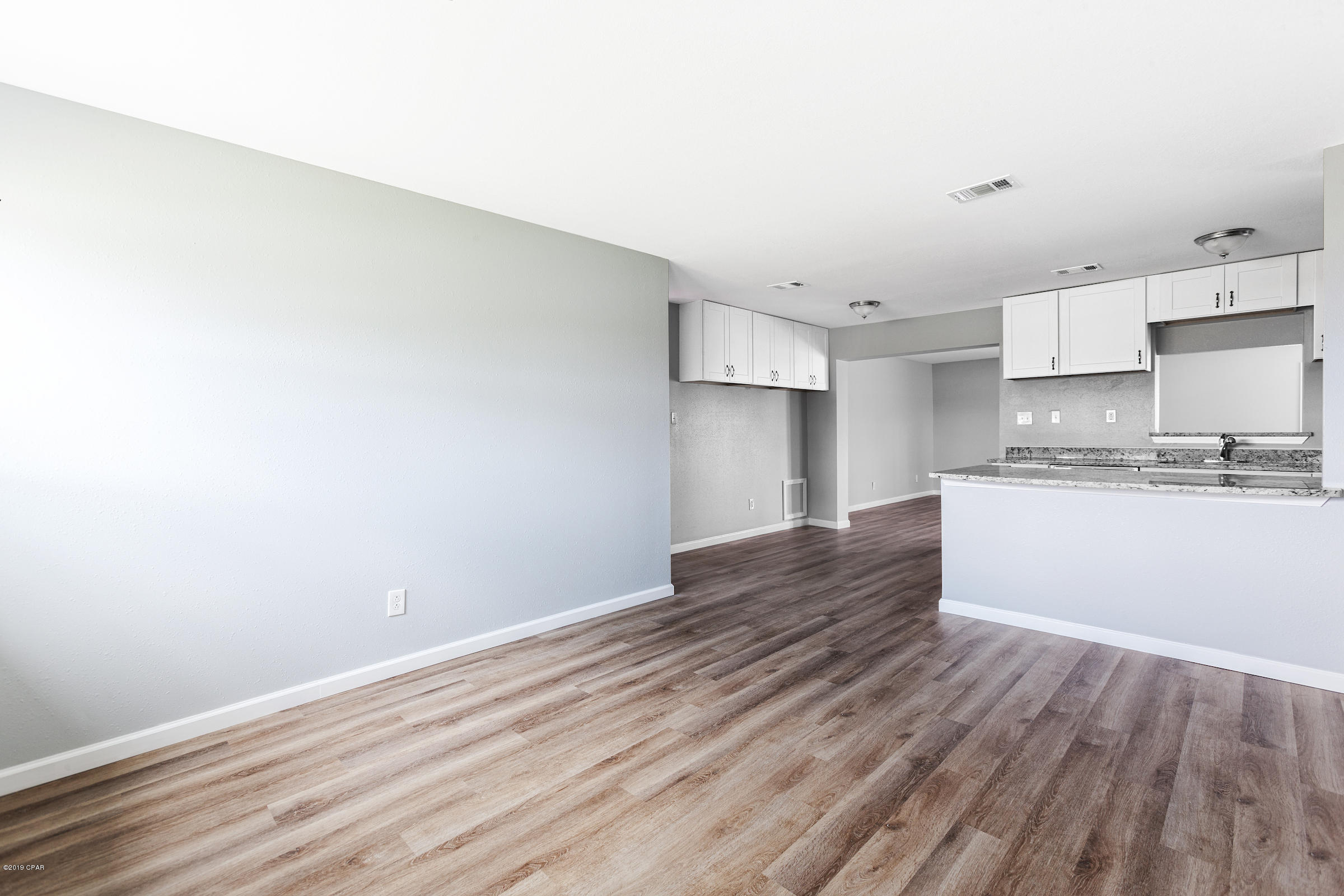 Hentz 1st Add Unit B - Residential