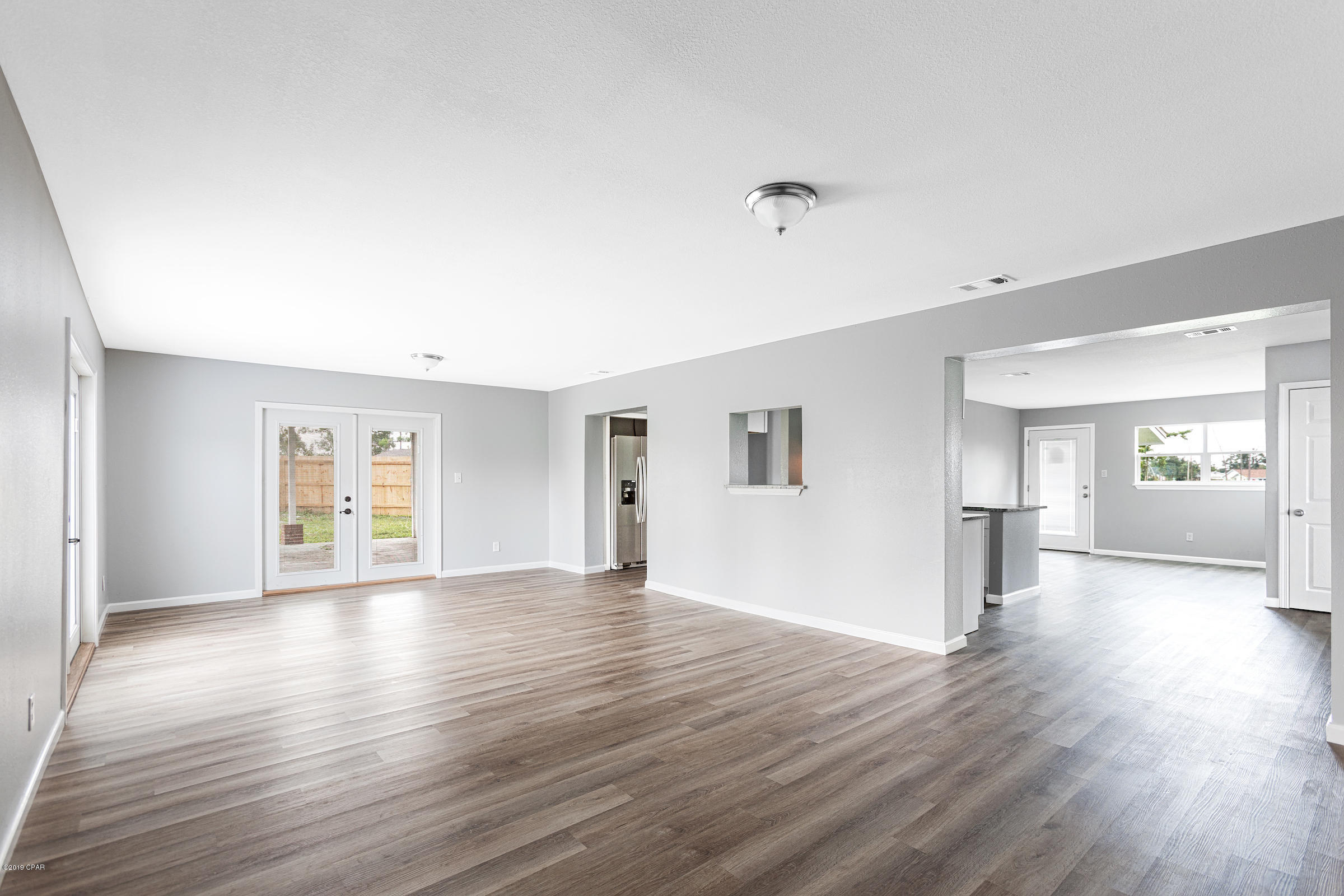 Hentz 1st Add Unit B - Residential