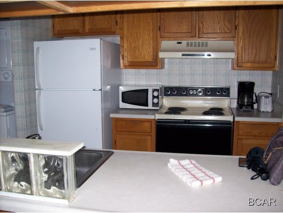 Treasure Cove Condo. - Residential