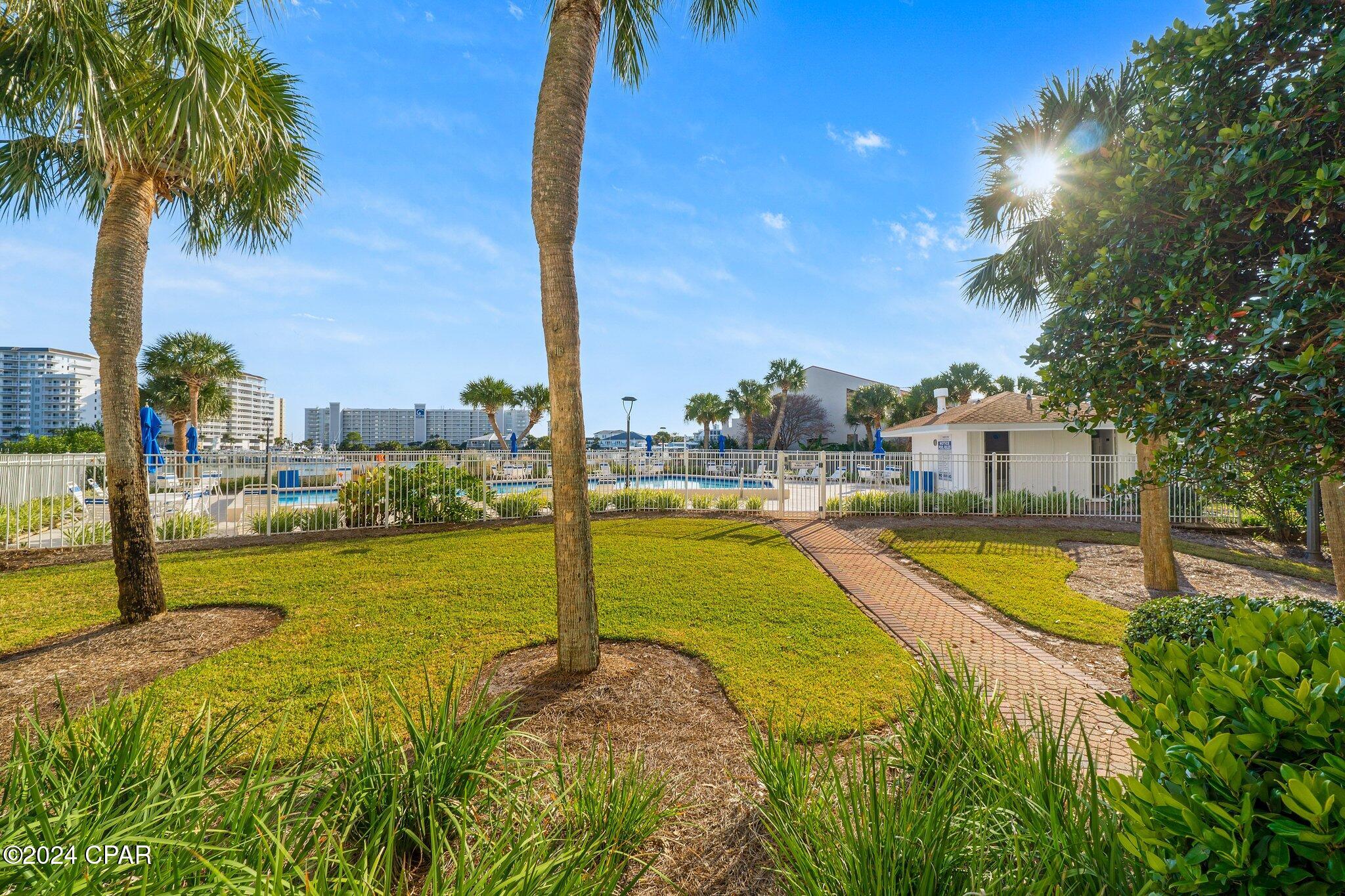 Dolphin Point - Residential