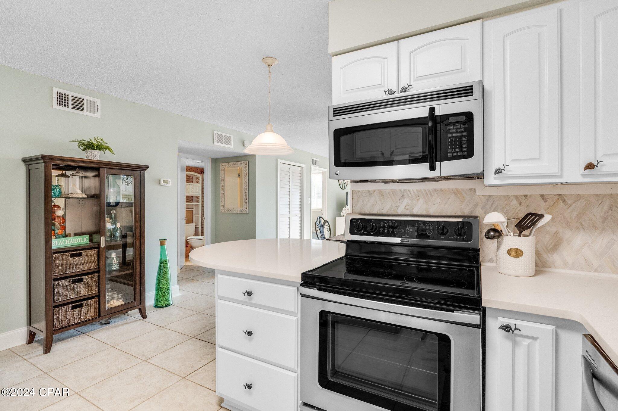 Dolphin Point - Residential