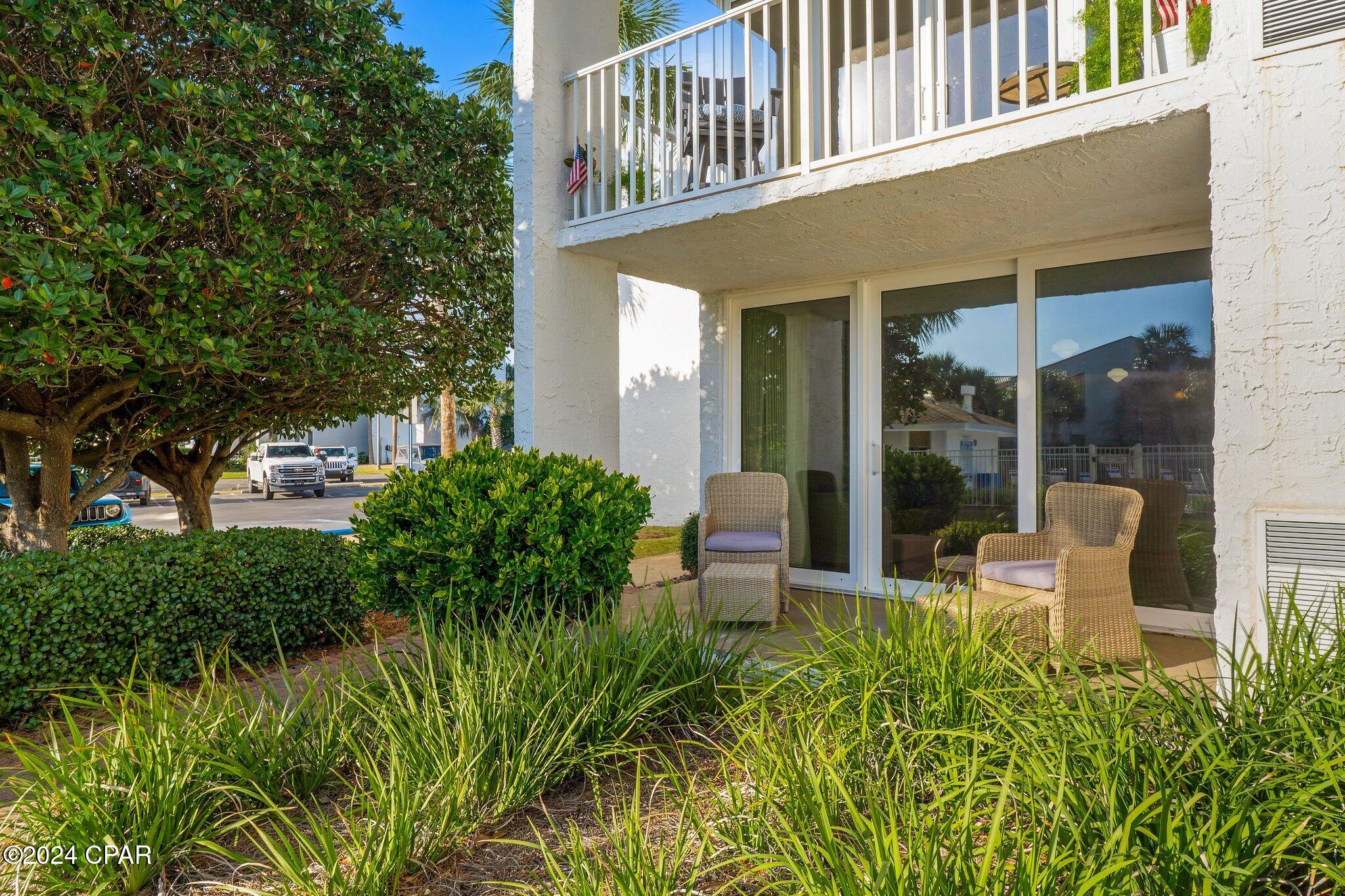 Dolphin Point - Residential