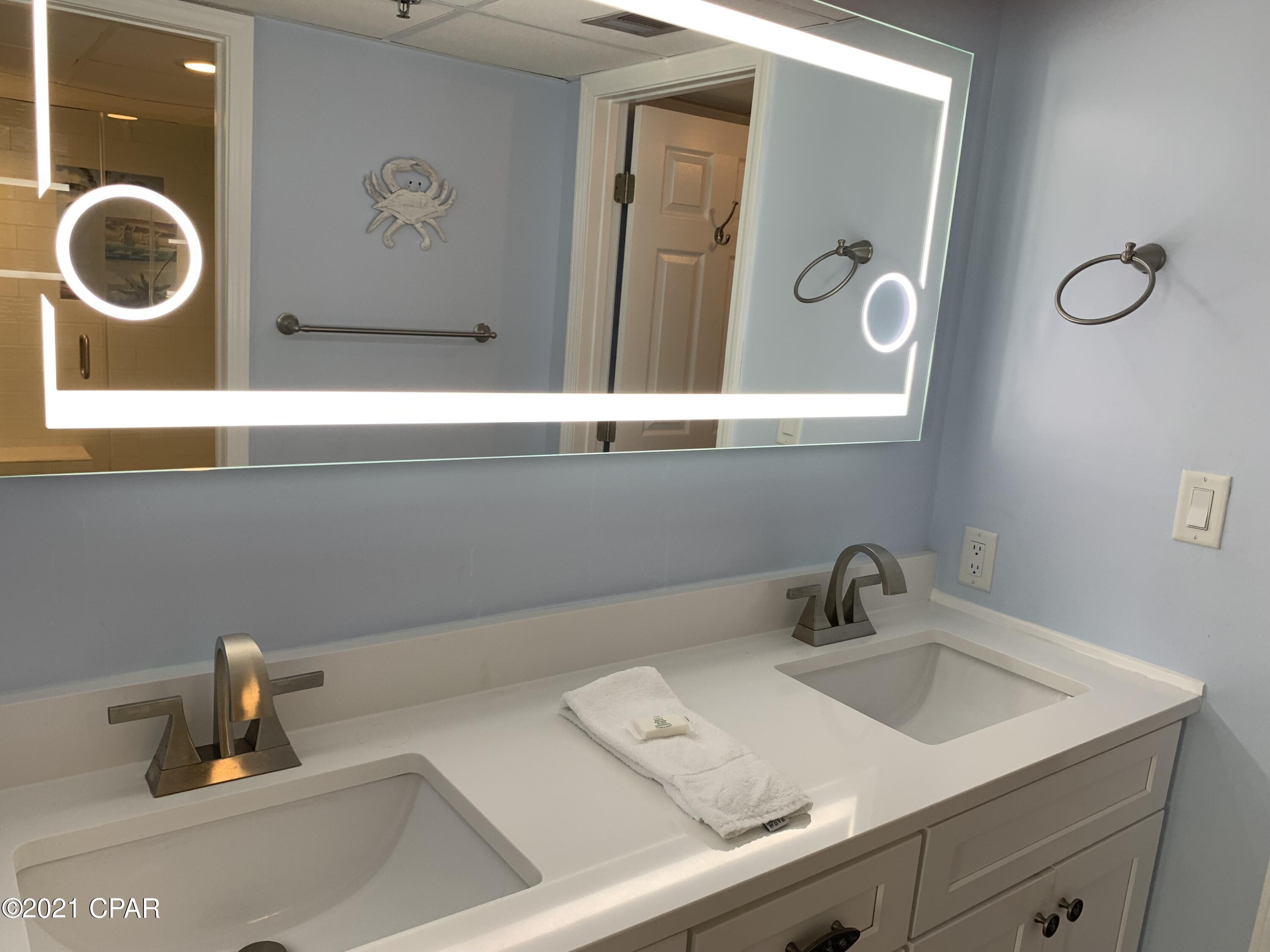 Edgewater Tower III - Residential