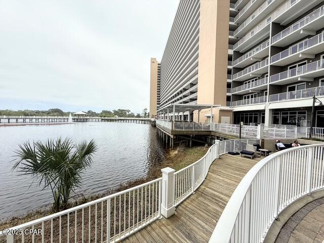 Laketown Wharf - Residential