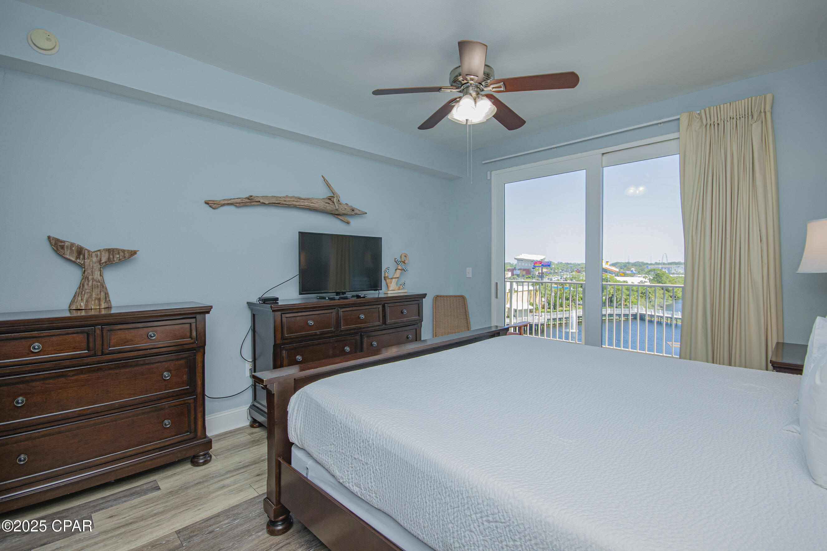 Laketown Wharf - Residential