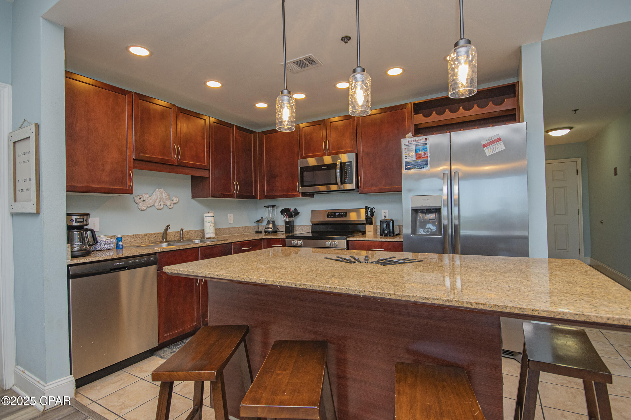 Laketown Wharf - Residential