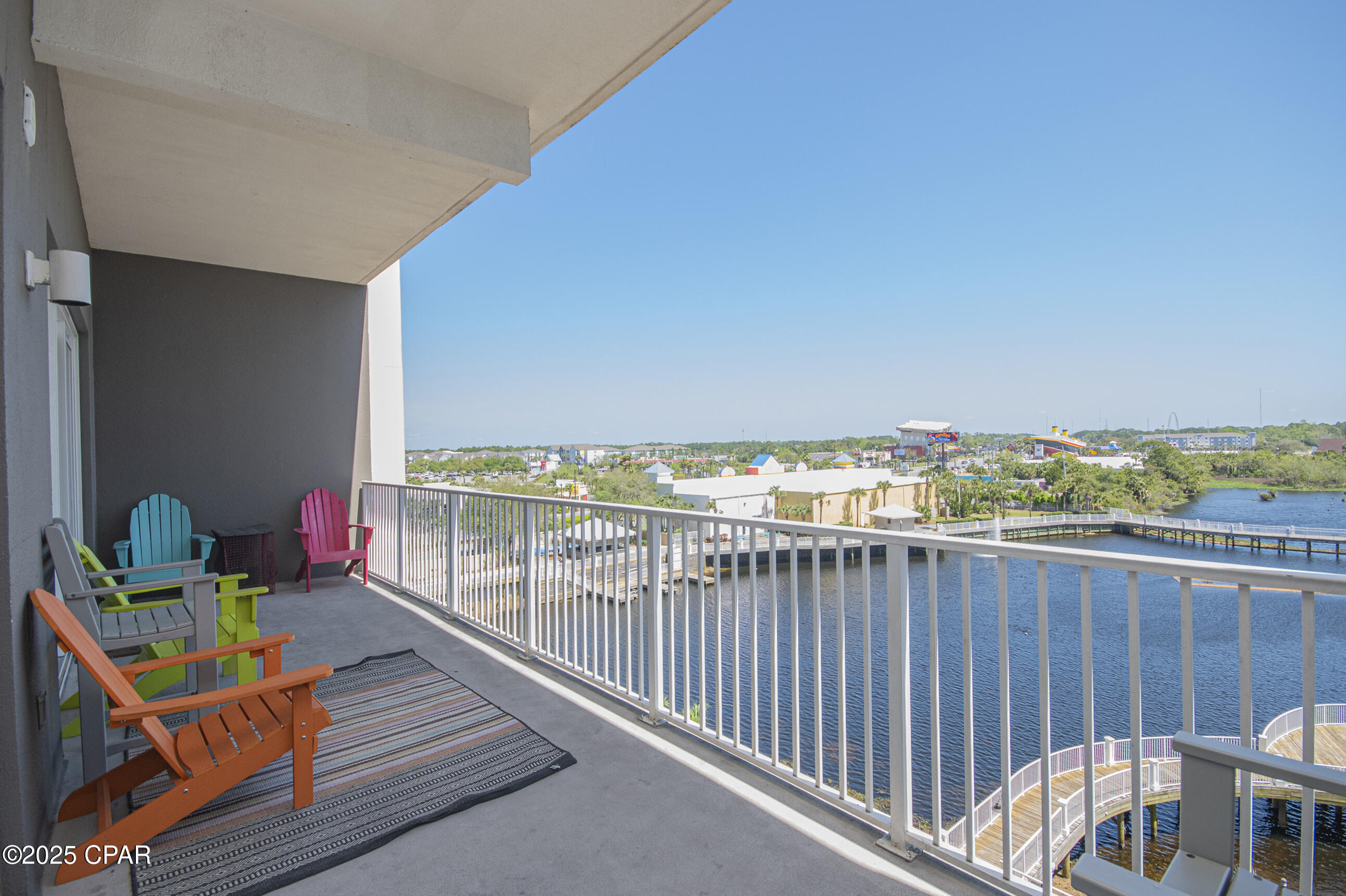 Laketown Wharf - Residential