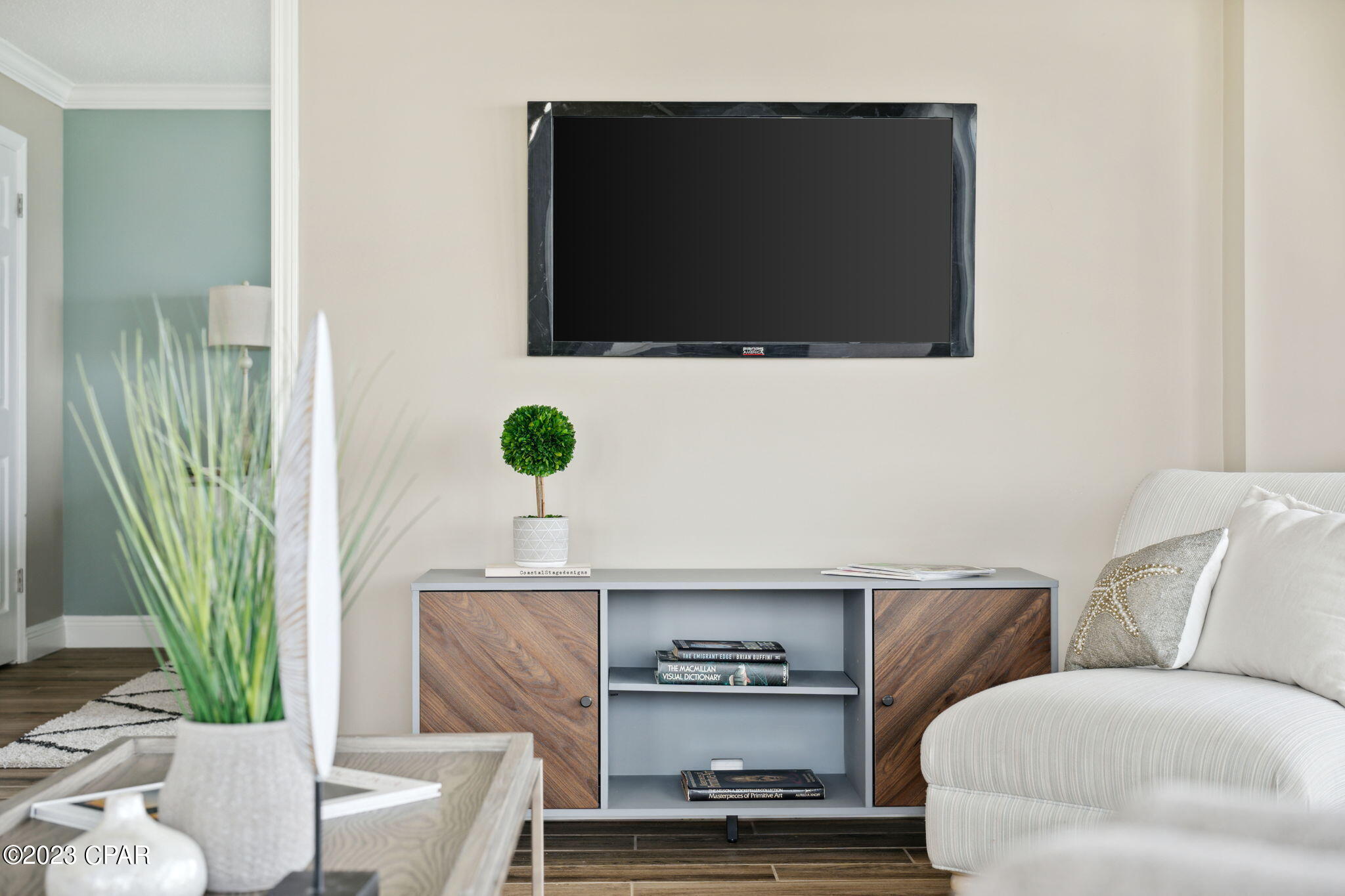 Cove Condominium - Residential