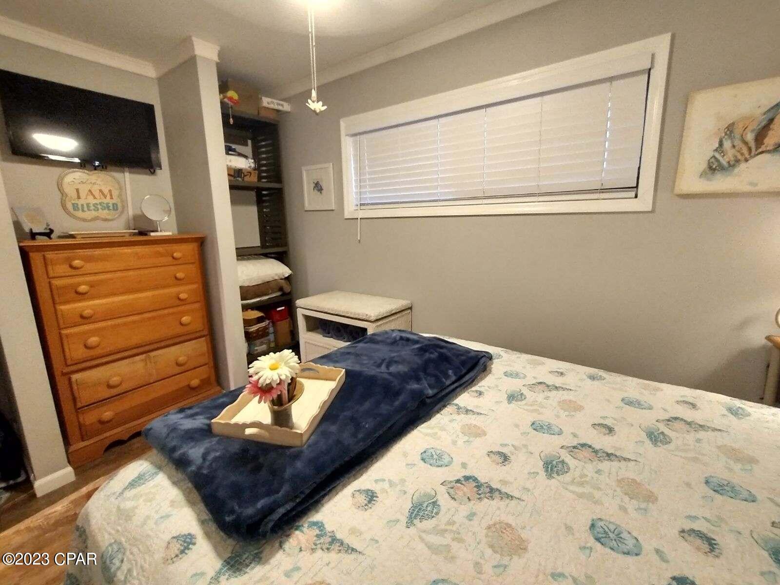 Stingray Condo. - Residential