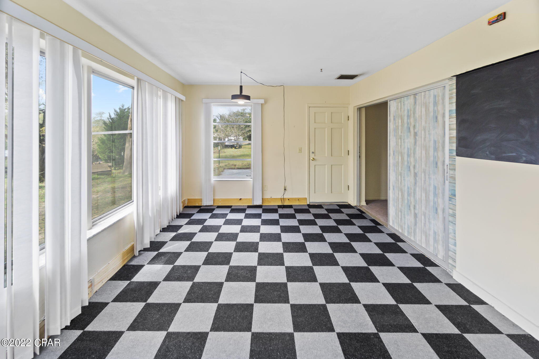 Sunny Hills - Residential