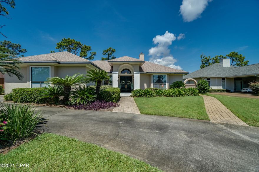 >>>GORGEOUS BAY POINT home - open, spacious, full of natural light, beautifully renovated.  Huge gourmet, eat-in kitchen, soft-close cabinets, stunning granite, SS appliances, large breakfast bar.  Above & below cabinet lighting.  Appliance & tech-charging caddies.  Custom built-in spice rack.  Separate formal dining rm.  Split floorplan creates private master, Large master bath w/ whirlpool tub, separate shower, double vanity, oversized walk-in closet.  3 guest rooms: 1 w/ built in bookcases and a seating area - perfect for a grown child or senior parent; 1 guest rm overlooking meticulously landscaped backyard - perfect for a home office.  Screened patio.  Separate firepit seating. Beautifully peaceful backyard. CURRENTLY UNDER CONTRACT, SELLER ACCEPTING BACKUP OFFERS'      All of this in the highly sought-after Golf & Yachting Resort that is BayPoint