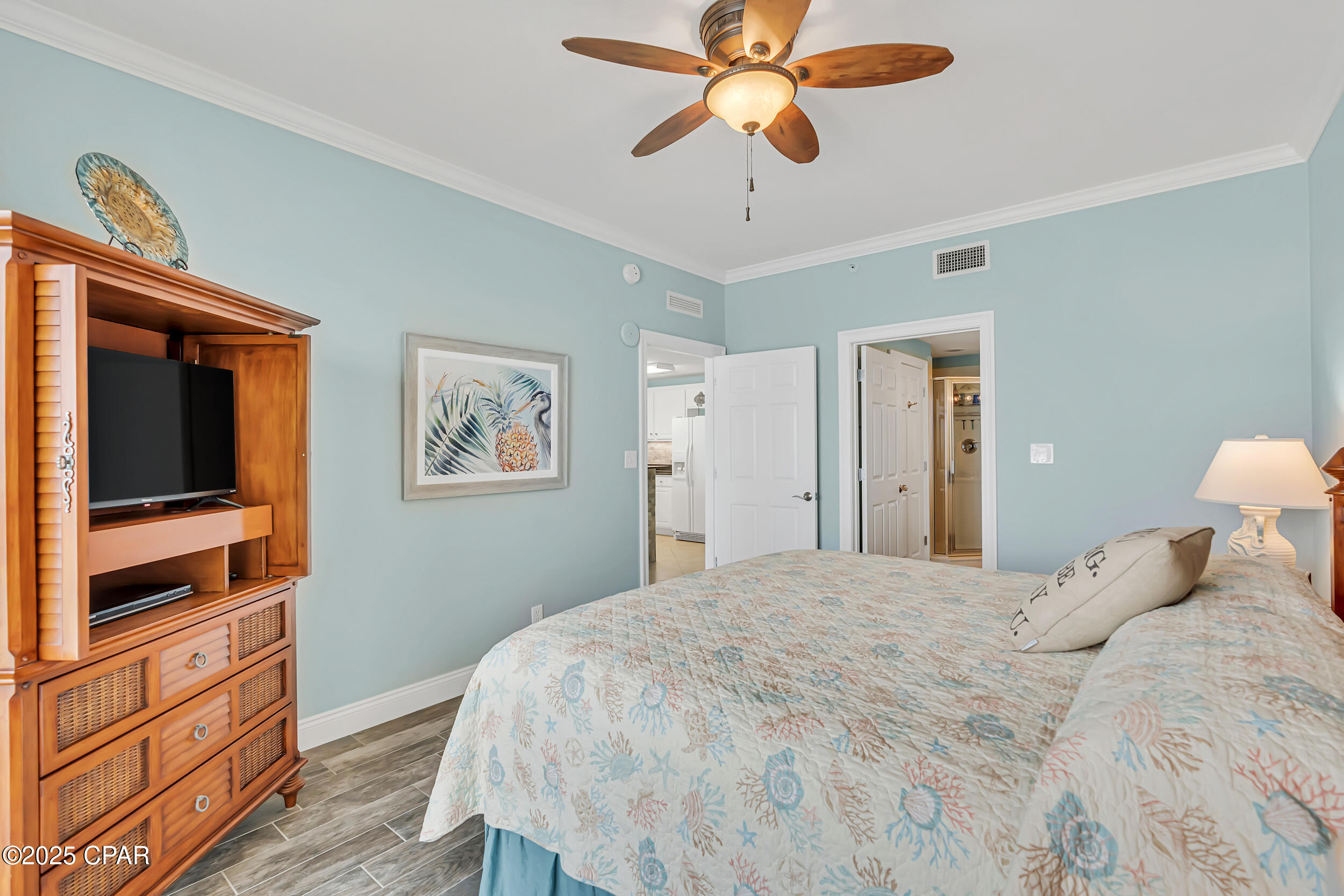 Calypso Towers II - Residential