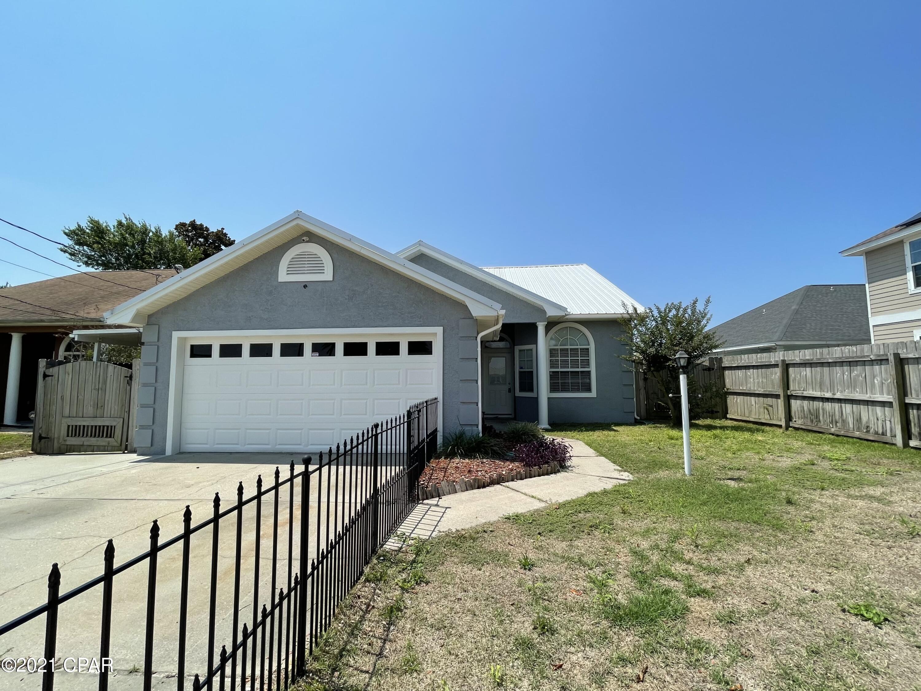 [No Recorded Subdiv] - Residential Lease