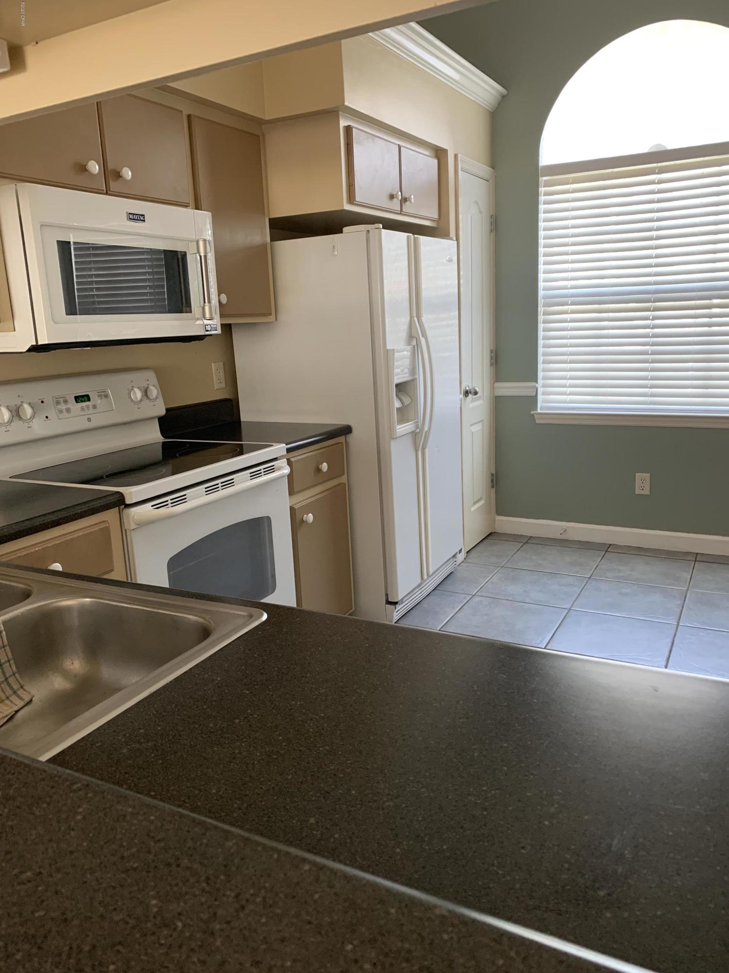 [No Recorded Subdiv] - Residential Lease