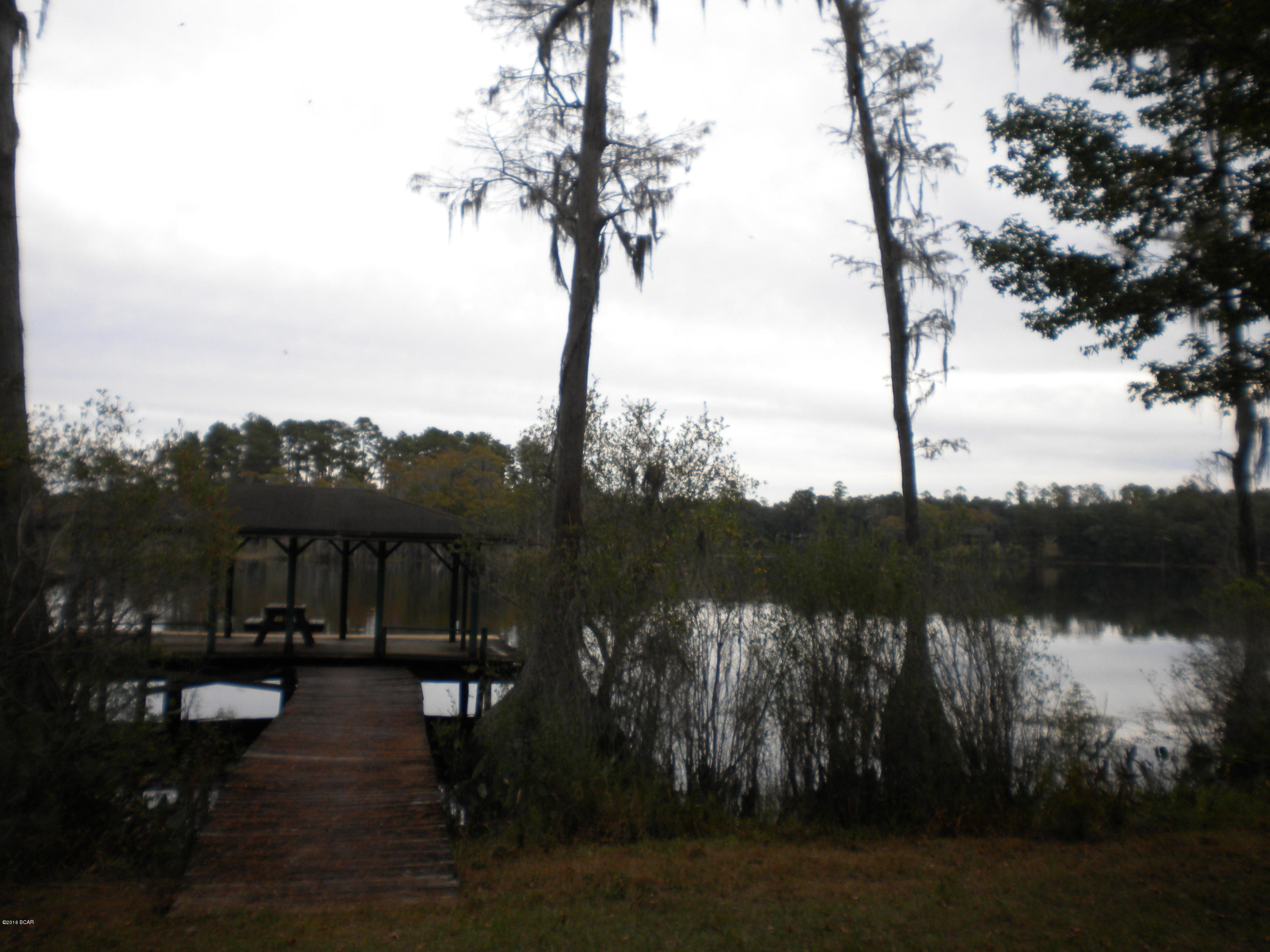 Paradise Lakes - Land