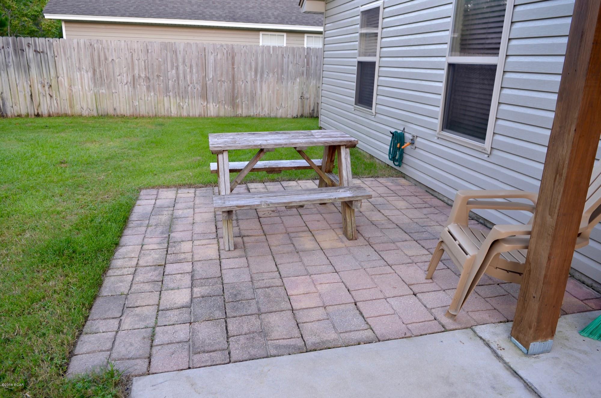 The Pines Of Lynn Haven - Residential