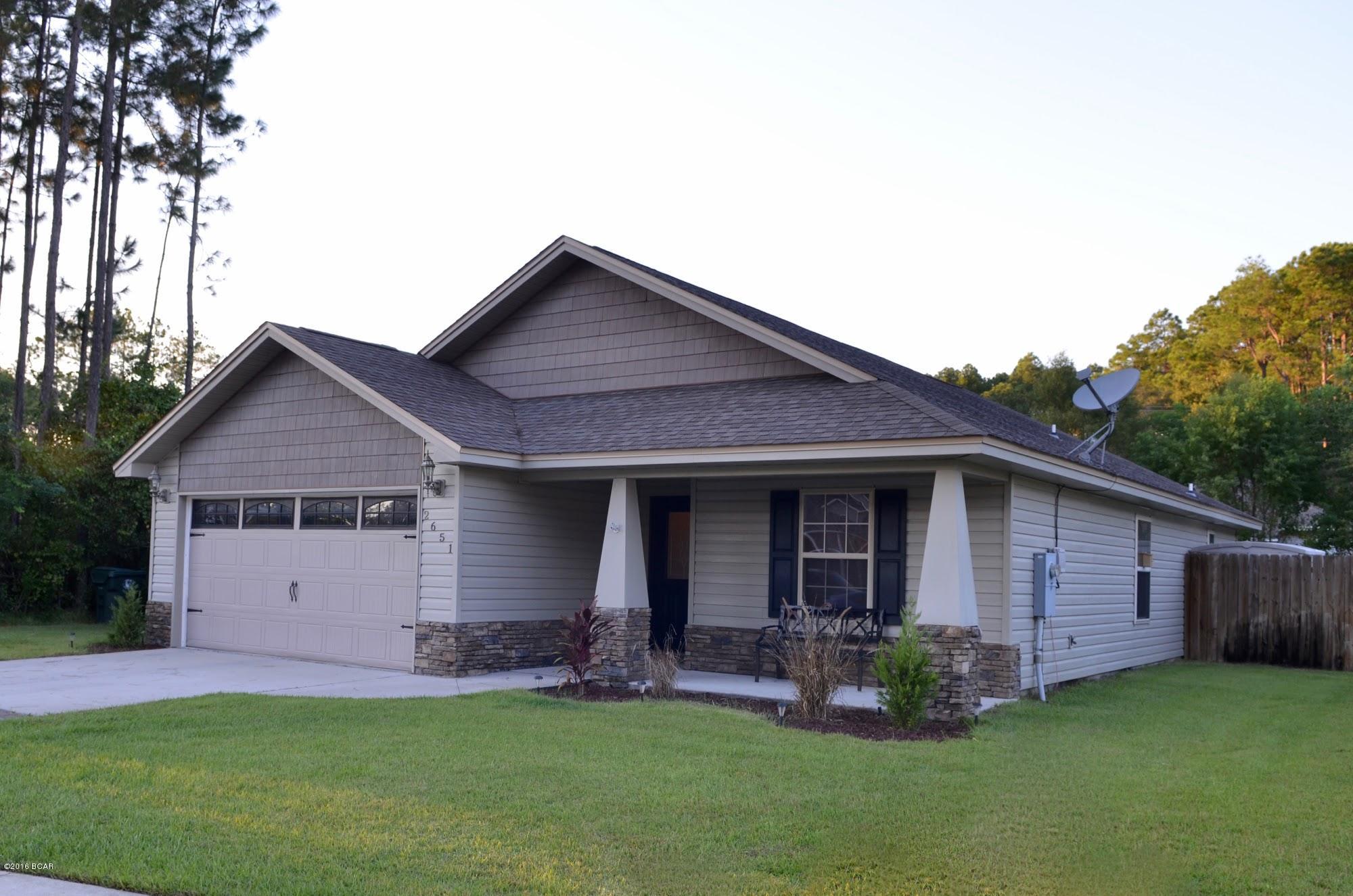 The Pines Of Lynn Haven - Residential