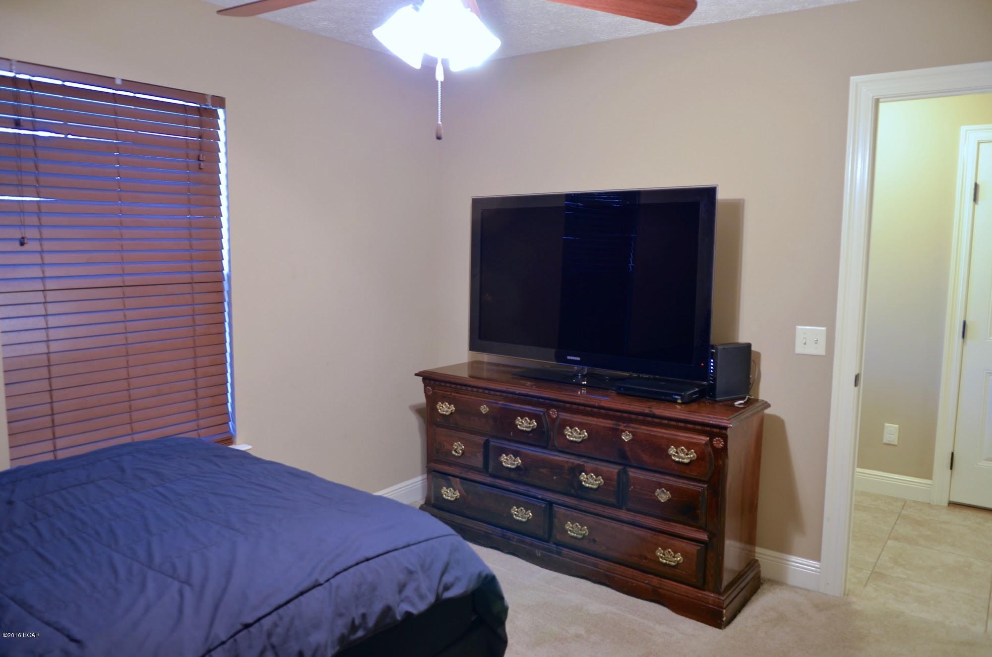 The Pines Of Lynn Haven - Residential