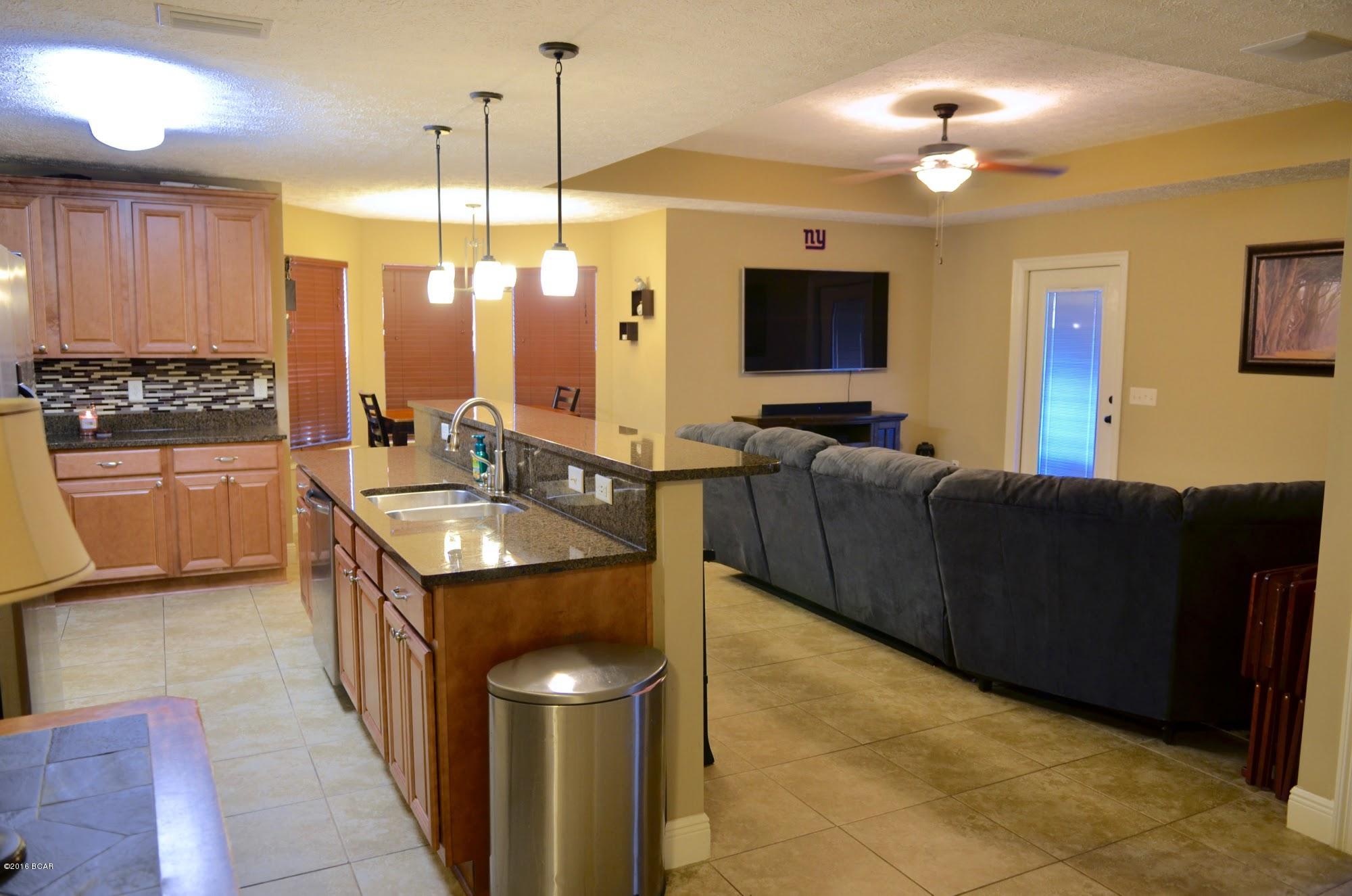 The Pines Of Lynn Haven - Residential