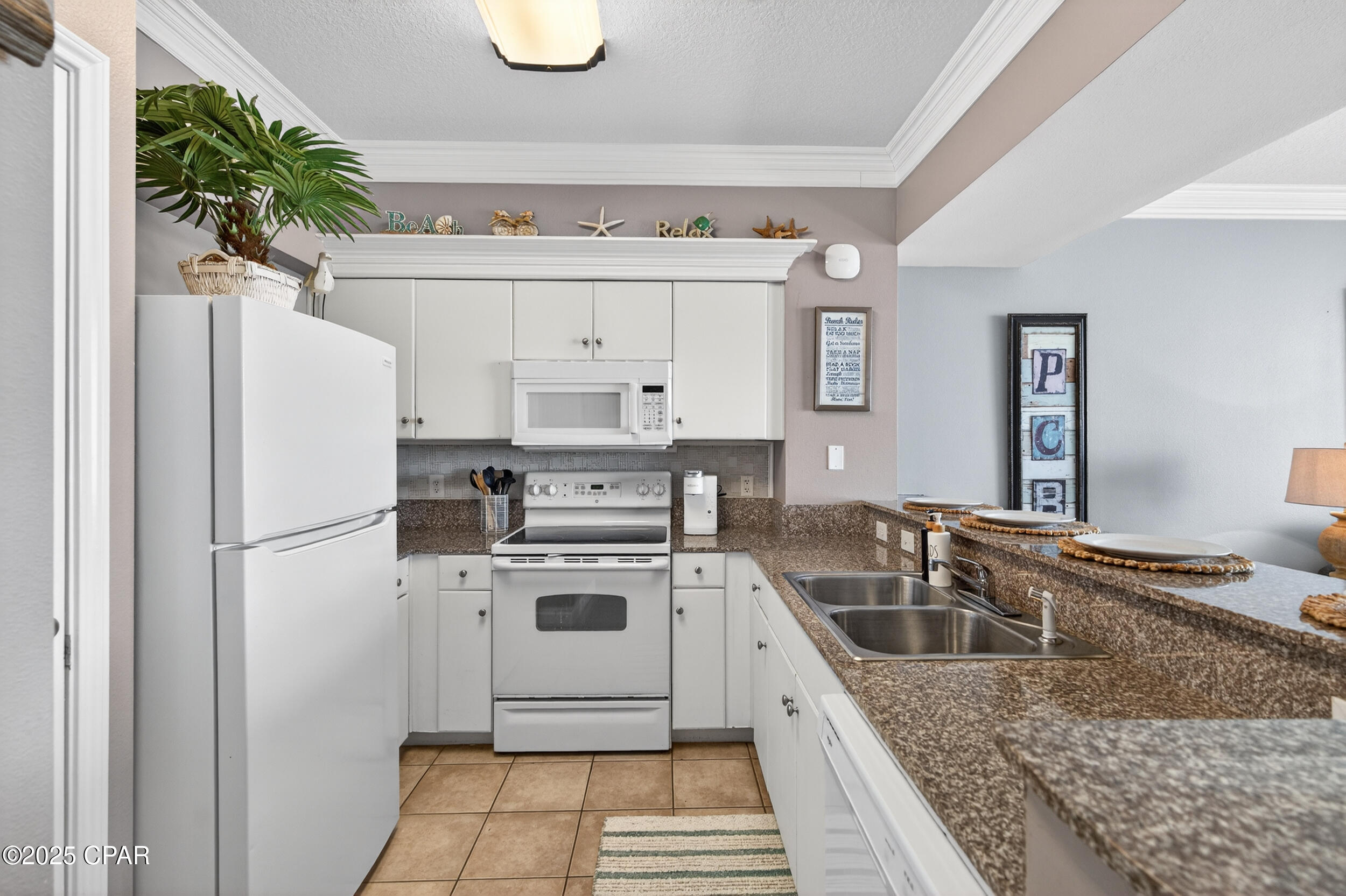 Shores Of Panama - Residential