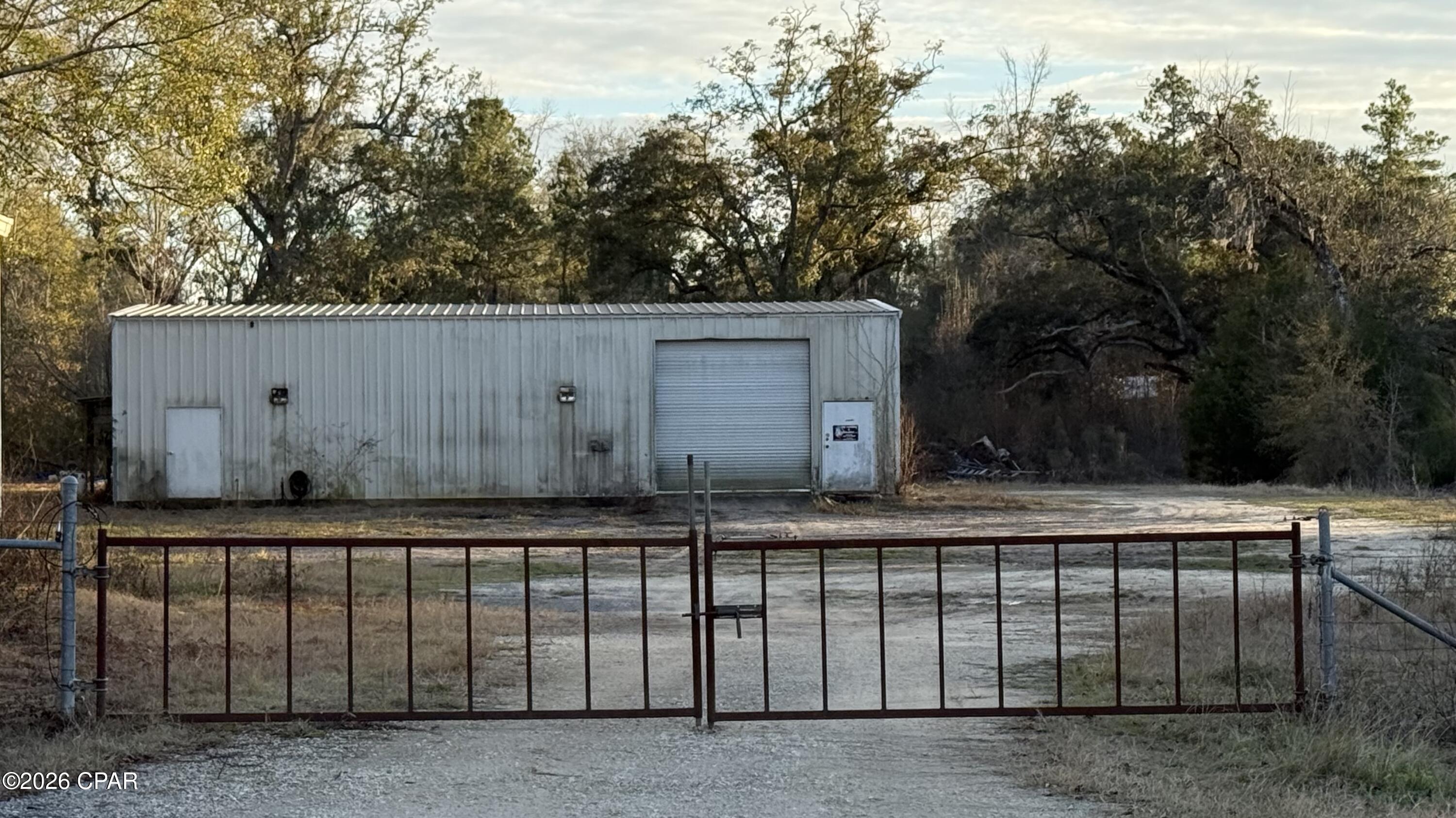 [No Recorded Subdiv] - Commercial Sale