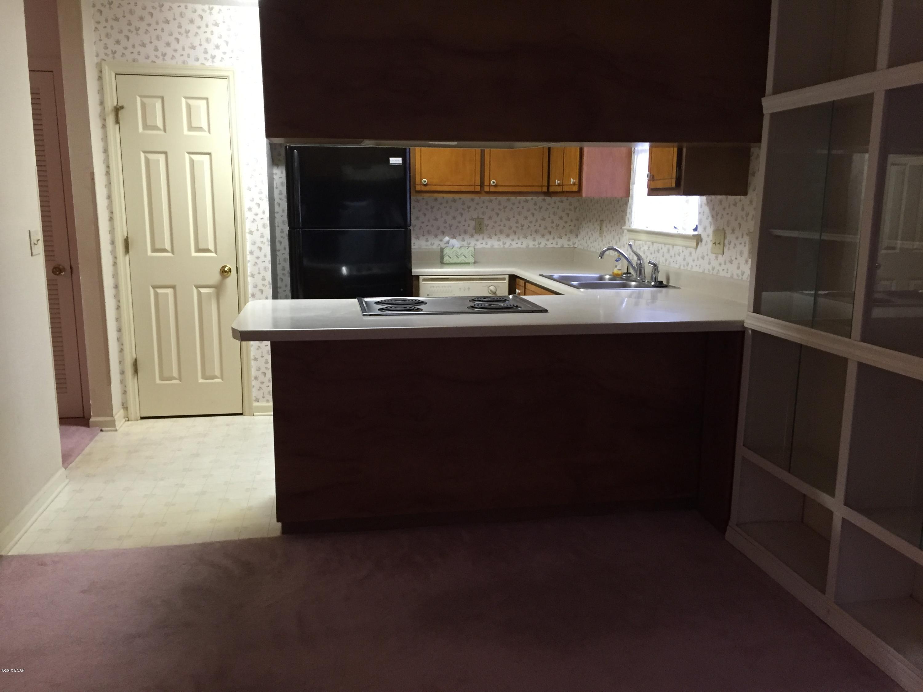 Gulf Coast Village U-2 - Residential